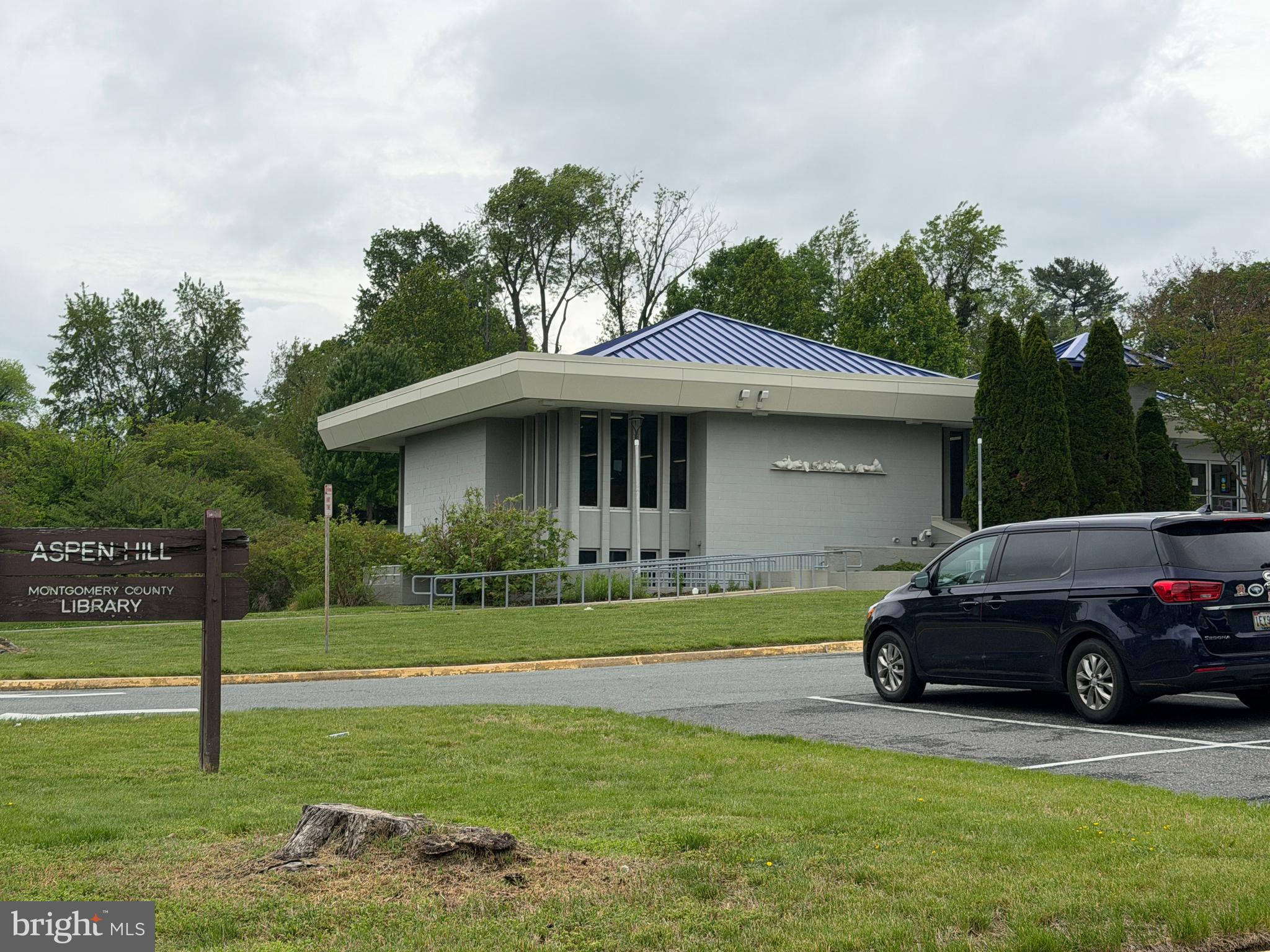 WHEATON WOODS - Residential