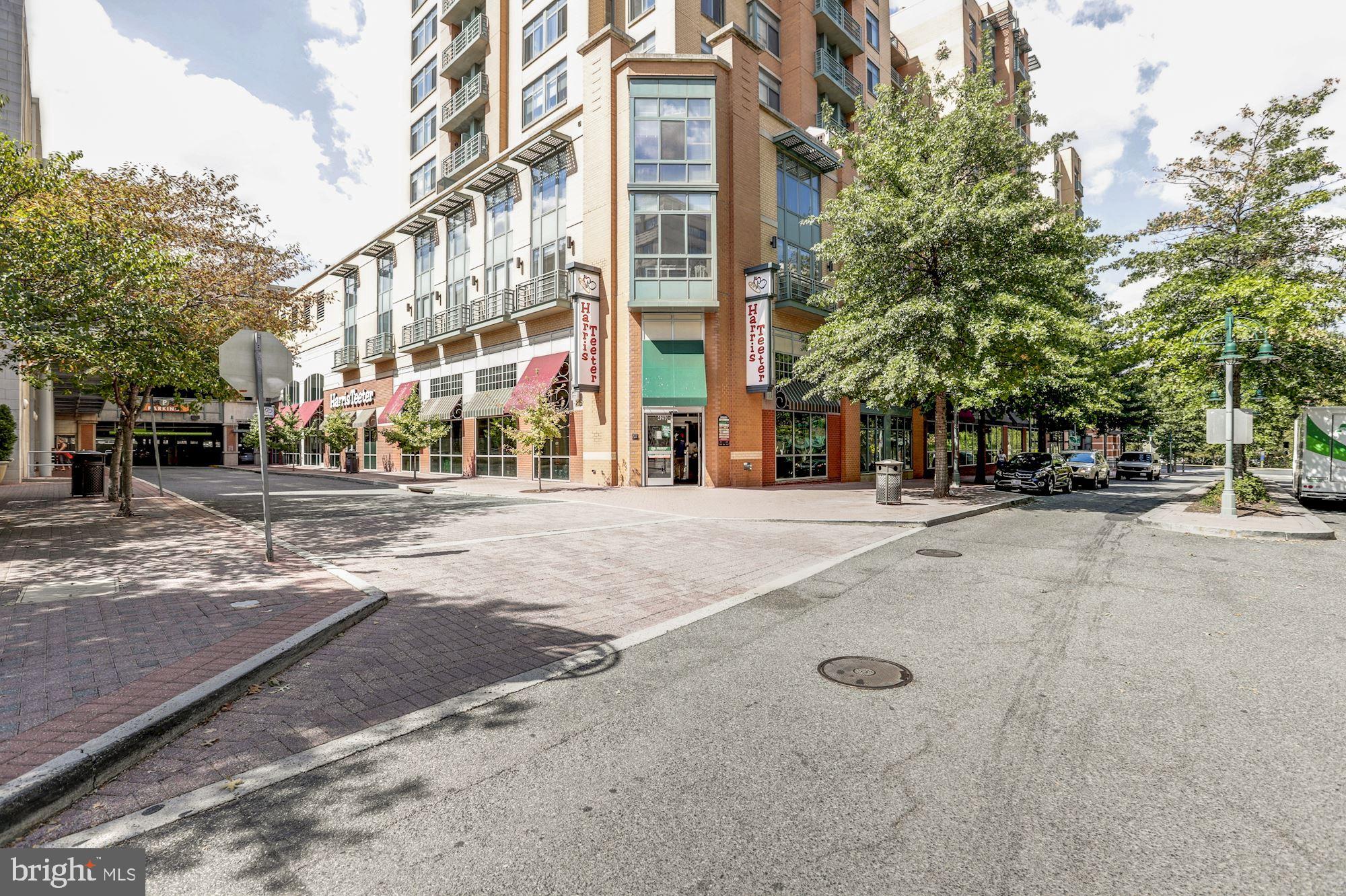 AUBURN VILLAGE - Residential