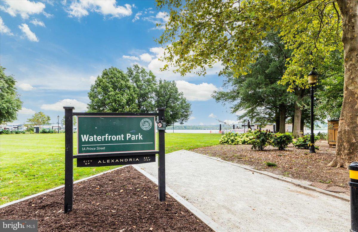 AUBURN VILLAGE - Residential