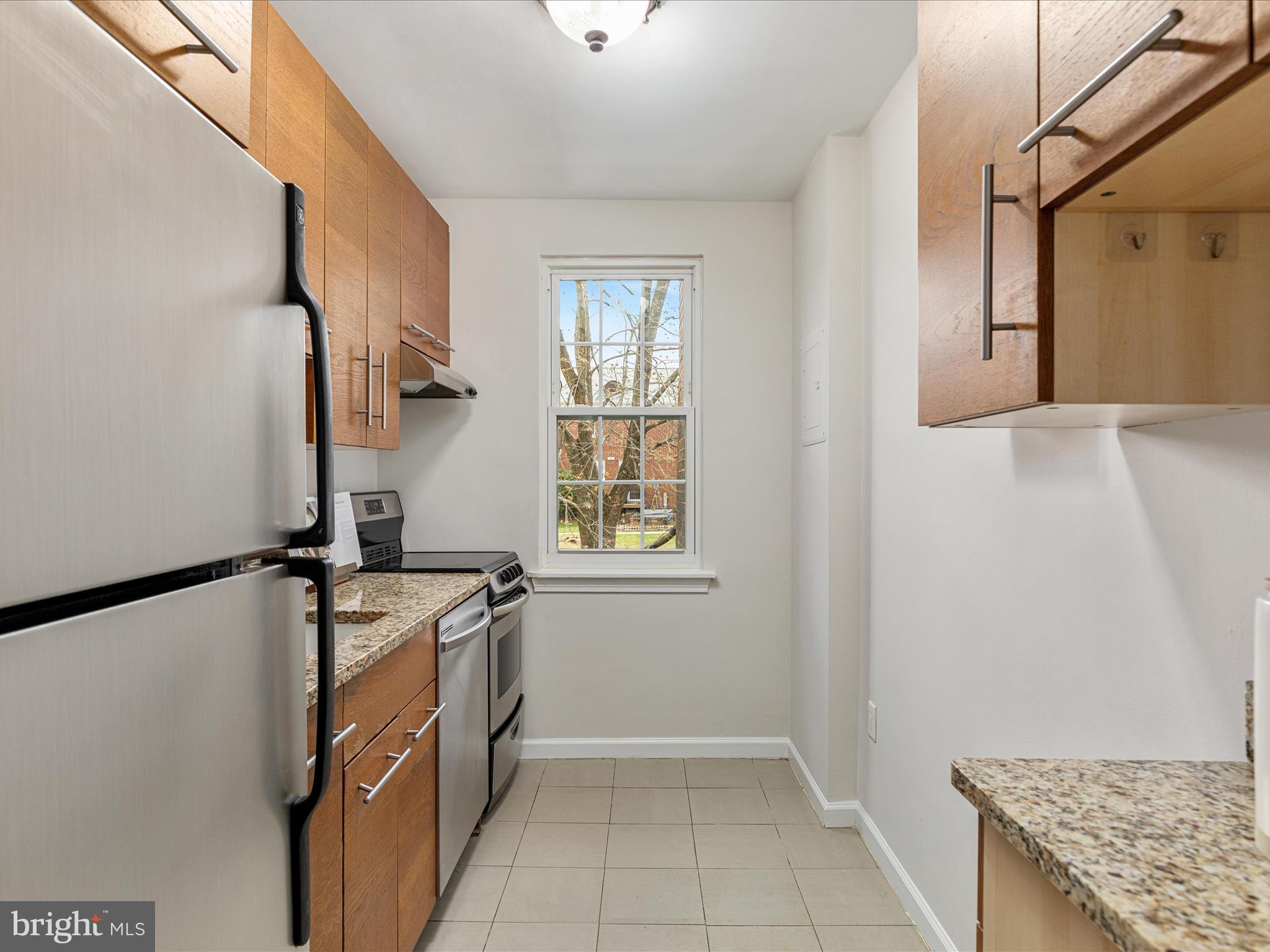 AUBURN VILLAGE - Residential