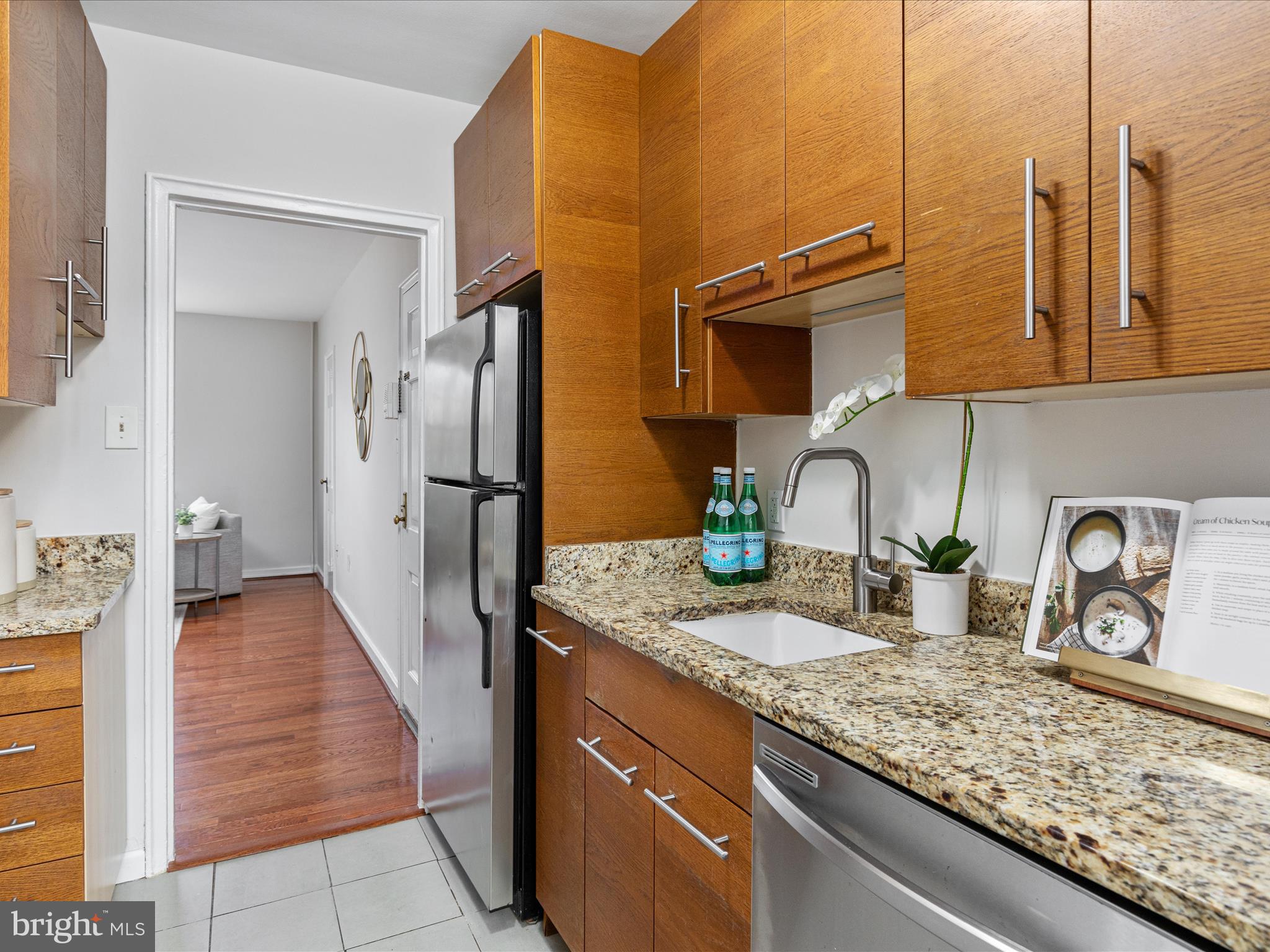 AUBURN VILLAGE - Residential