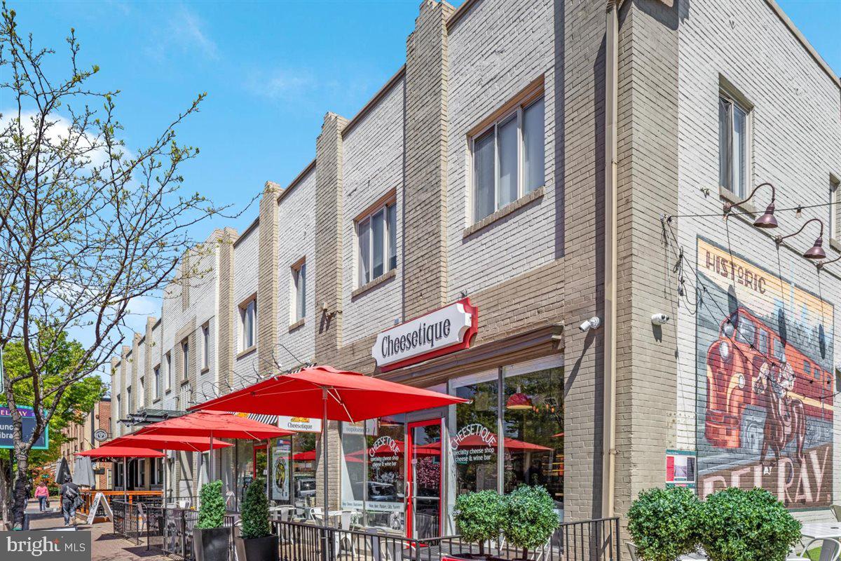 AUBURN VILLAGE - Residential