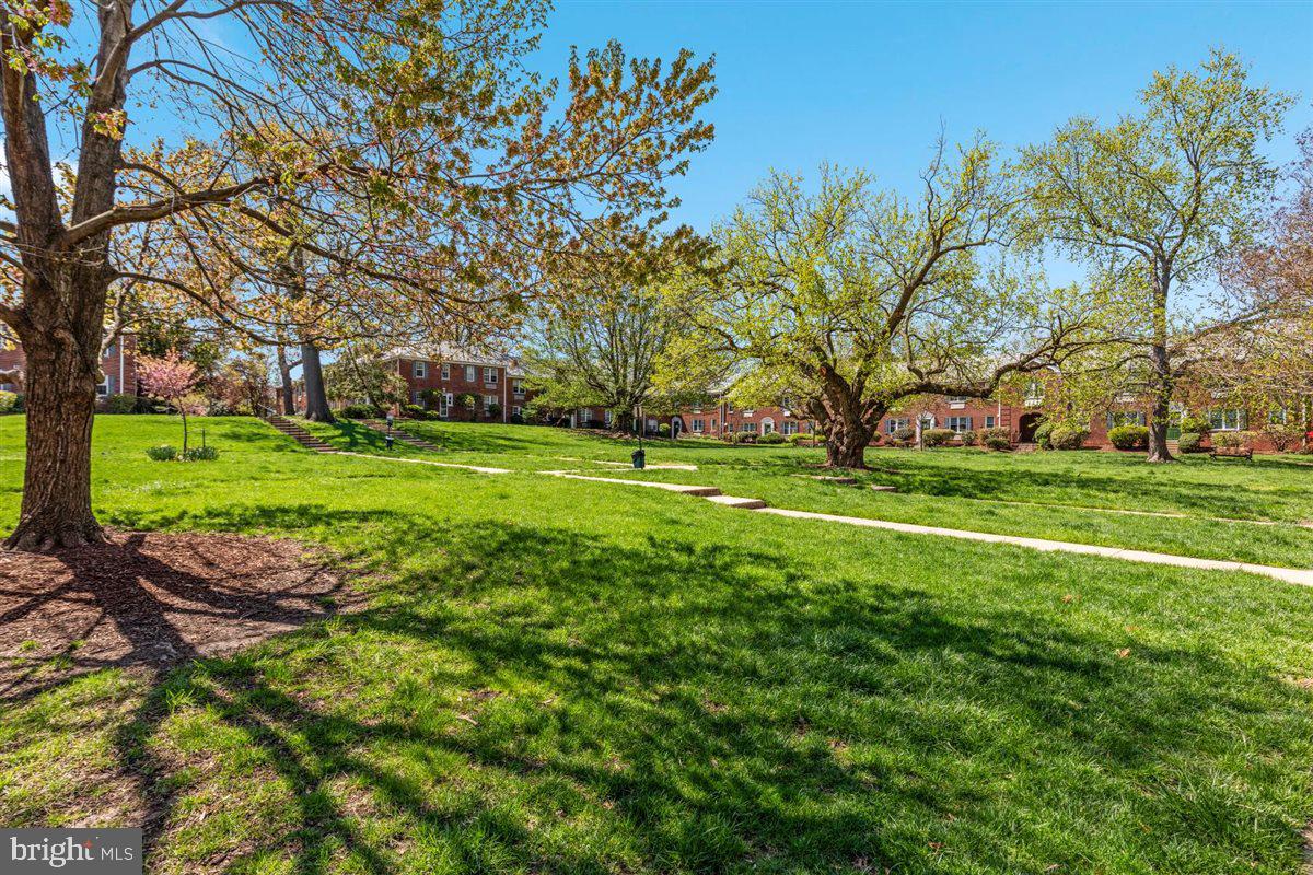 AUBURN VILLAGE - Residential