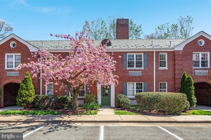 Welcome H O M E!  This charming top level condominium is nestled just outside Washington DC and minutes from historic Old Town Alexandria, the vibrant Del Ray corridor, and the brand new 300,000 sq ft Virginia Tech Innovation Campus.  This bright sun drenched space offers brand new two tone paint and rich oak hardwood floors! The updated and well equipped kitchen includes granite countertops and stainless steel appliances.  The spacious bedrooms and generous closet space create added comfort at home.  Local residents enjoy a variety of community amenities including on-site laundry, bike storage, sidewalks, and plentiful green space with beautiful mature trees.  Ample parking and pet friendly.  The monthly condominium fee covers water, sewer, and trash.  Note: The association permits the installation of in-unit washer and dryer with approval.<br><br>LOCATION LOCATION LOCATION!  Convenient access to all transportation arms including Reagan National Airport, Potomac Yard Metro station(blue/yellow lines), and Amtrak commuter rail service.  Enjoy your afternoons on the 18 mile multi use Mount Vernon Trail or scenic green space and tot lots at Four Mile Run Park.  The Potomac River is only a 1 mile stroll from the condominium.   And don't miss live entertainment at the legendary Birchmere!  Mins from National Landing and Amazon headquarters.<br><br>This is an unparalleled opportunity to experience modern comfort, convenience, and community at Commonwealth!