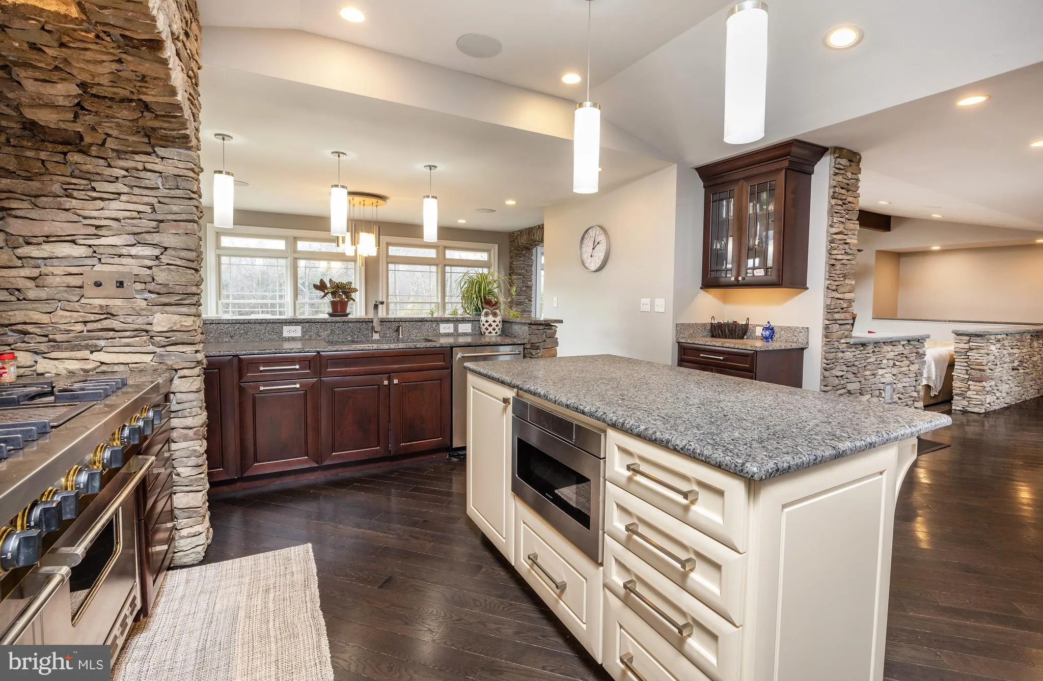 Pipersville, Pennsylvania 18947, United States, 5 Bedrooms Bedrooms, ,4 BathroomsBathrooms,Residential,Coming Soon,246930