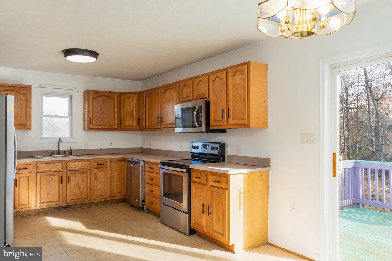 RIVERVIEW ESTATES - Residential