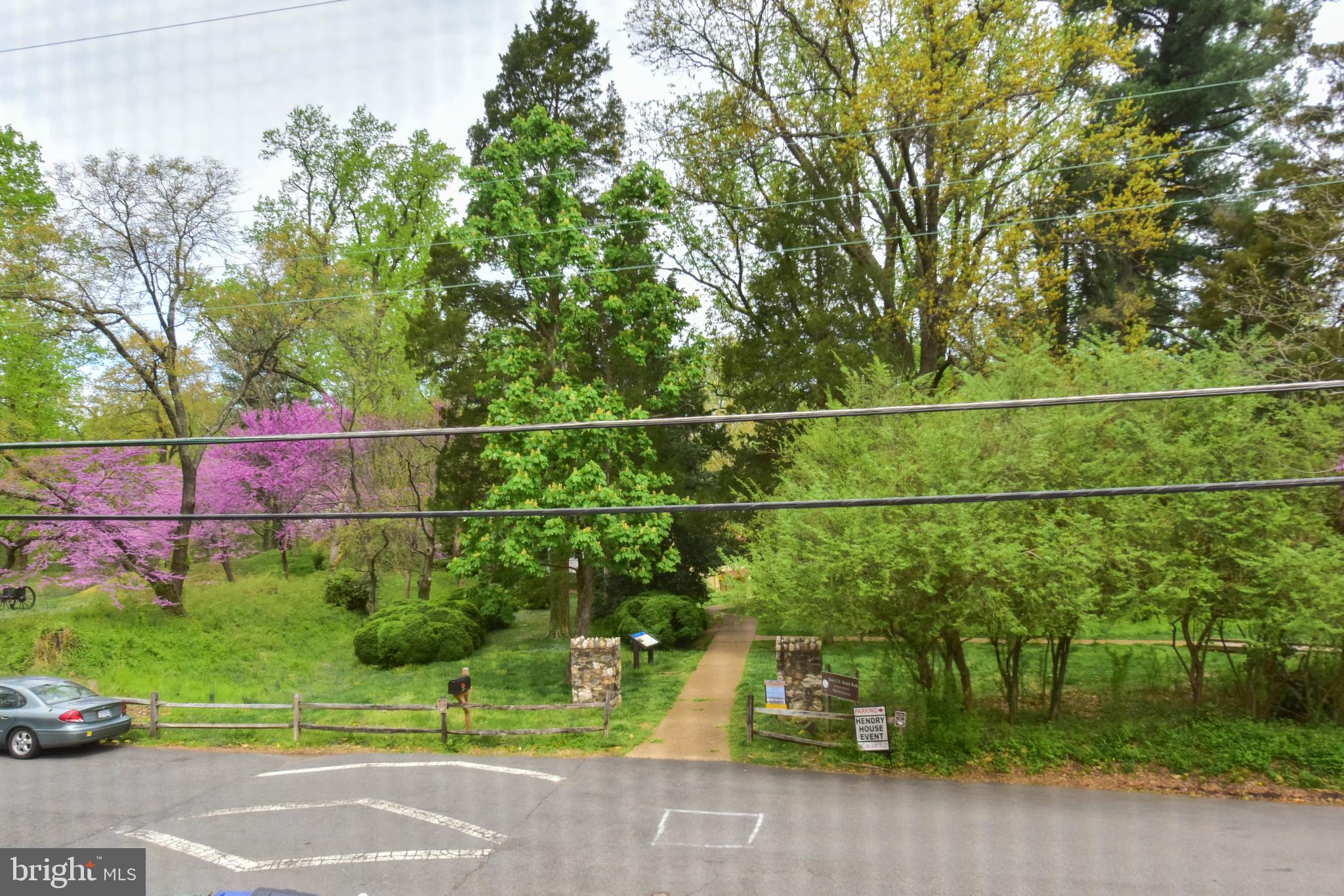 WOODMONT - Residential