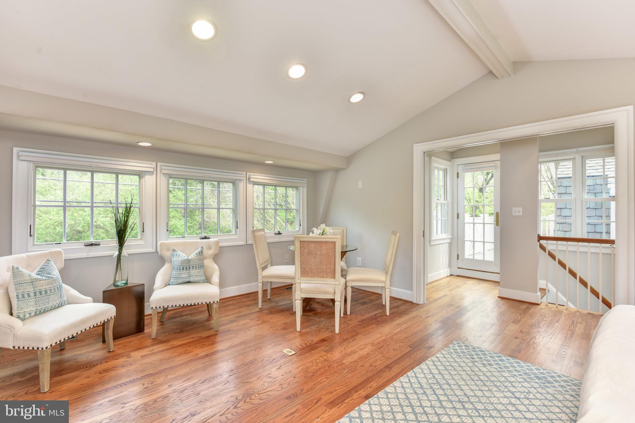 WOODMONT - Residential