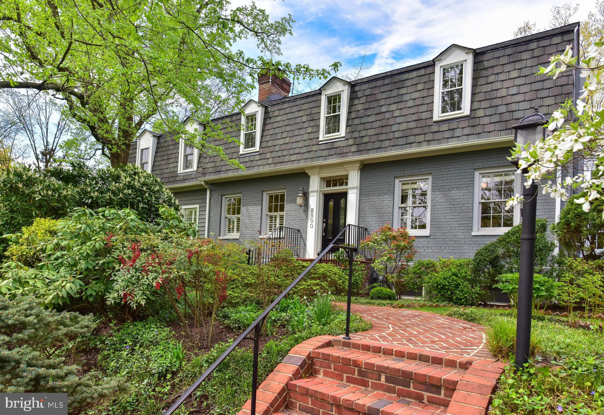 WOODMONT - Residential