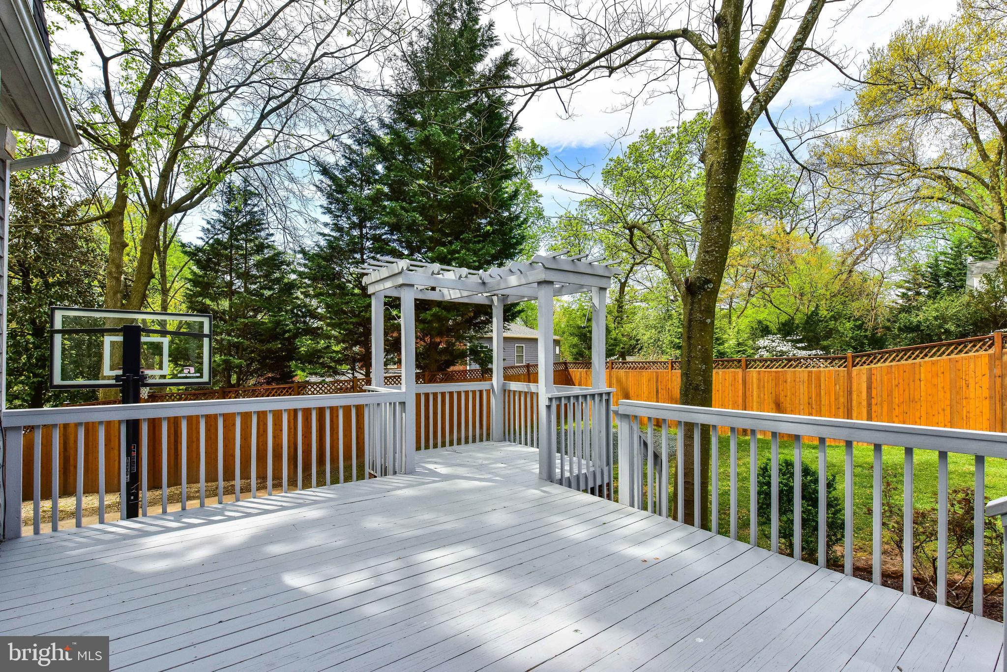 WOODMONT - Residential