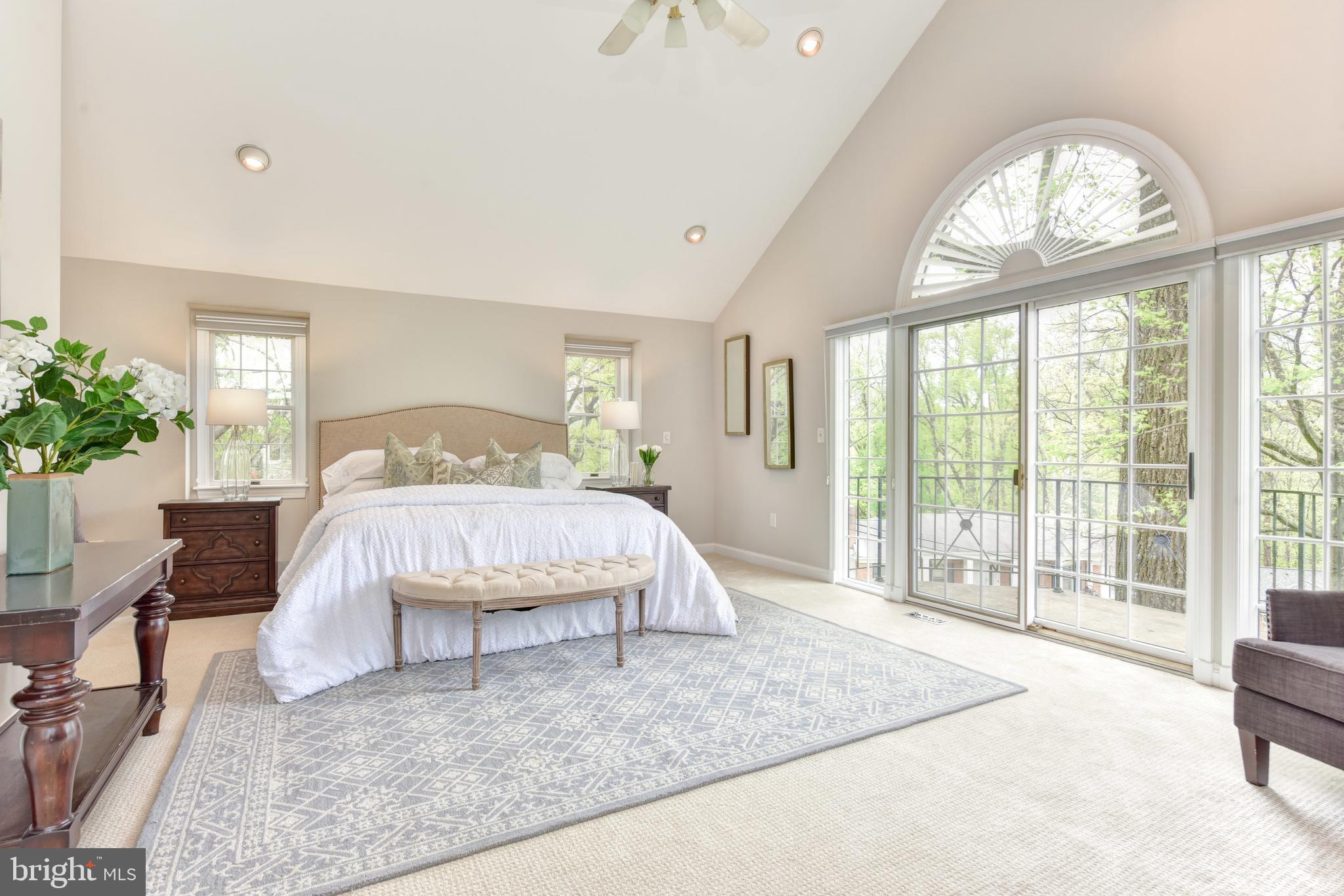 WOODMONT - Residential