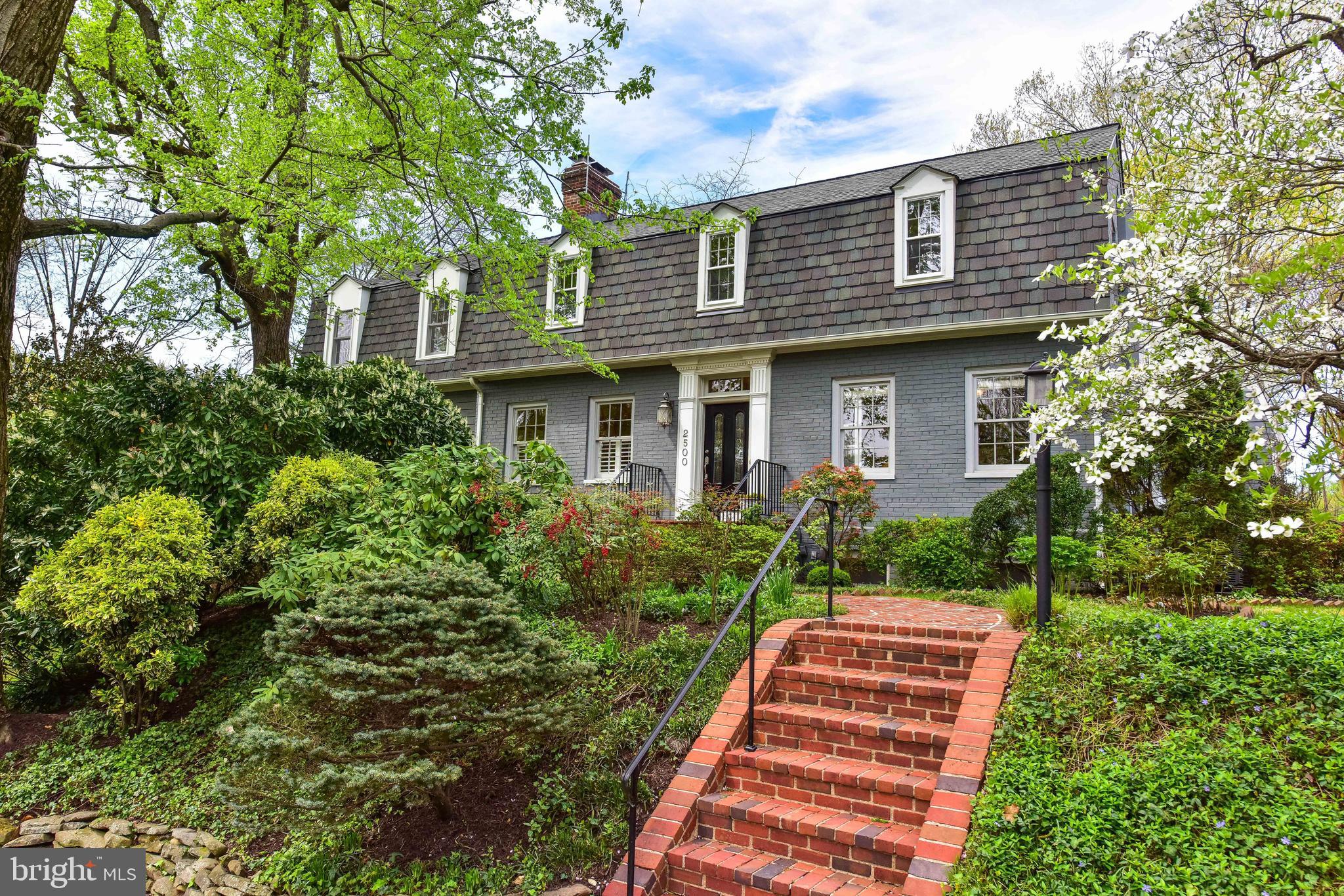 WOODMONT - Residential