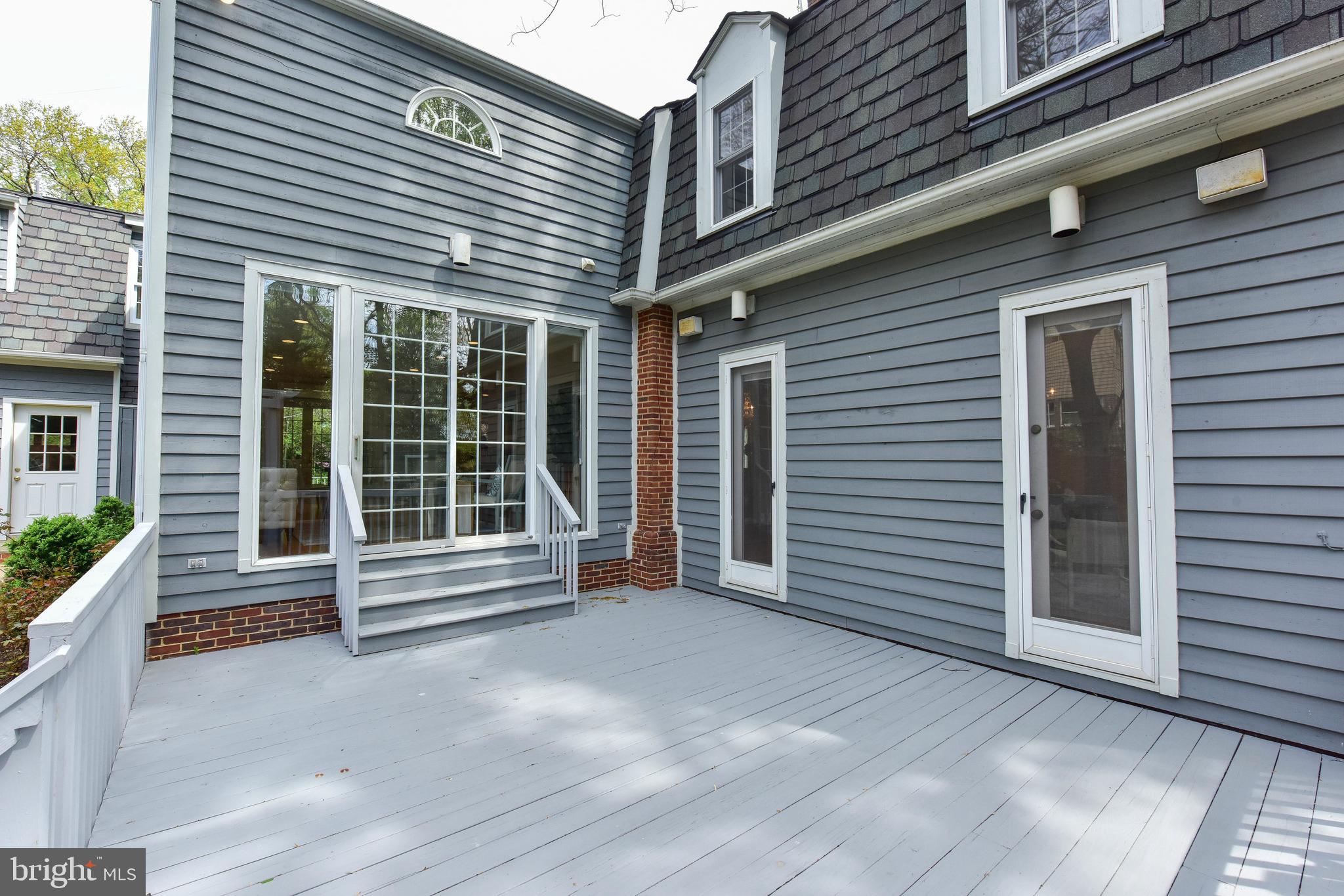 WOODMONT - Residential