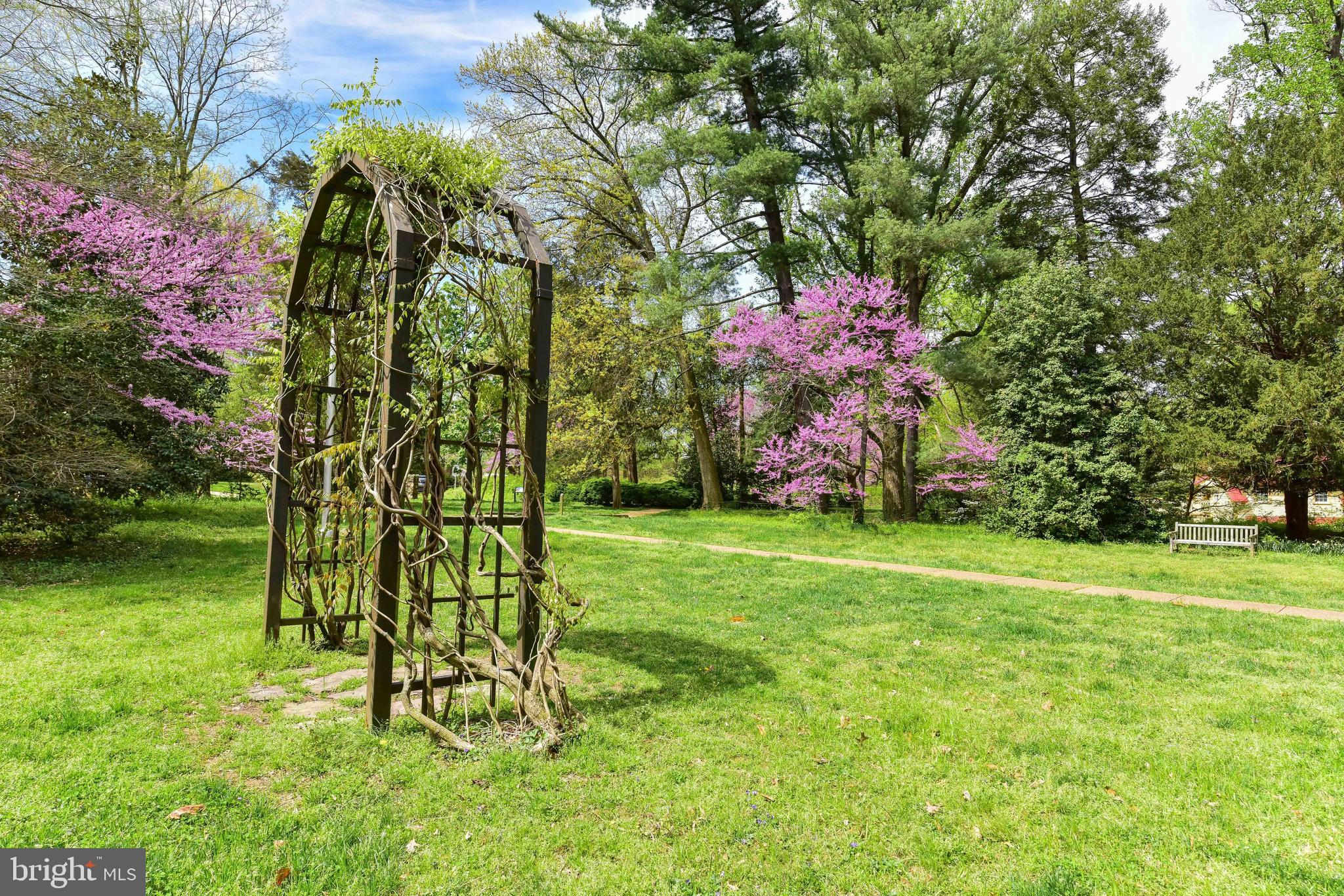 WOODMONT - Residential