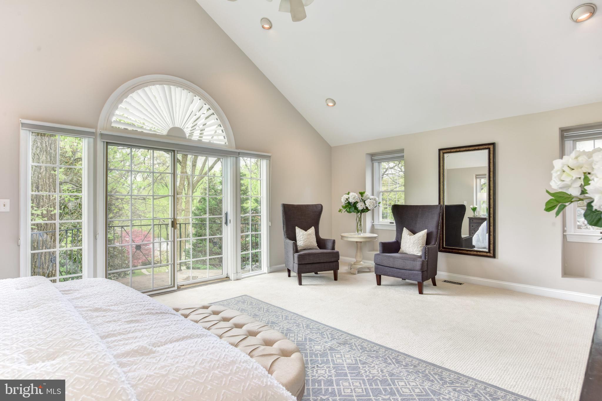 WOODMONT - Residential