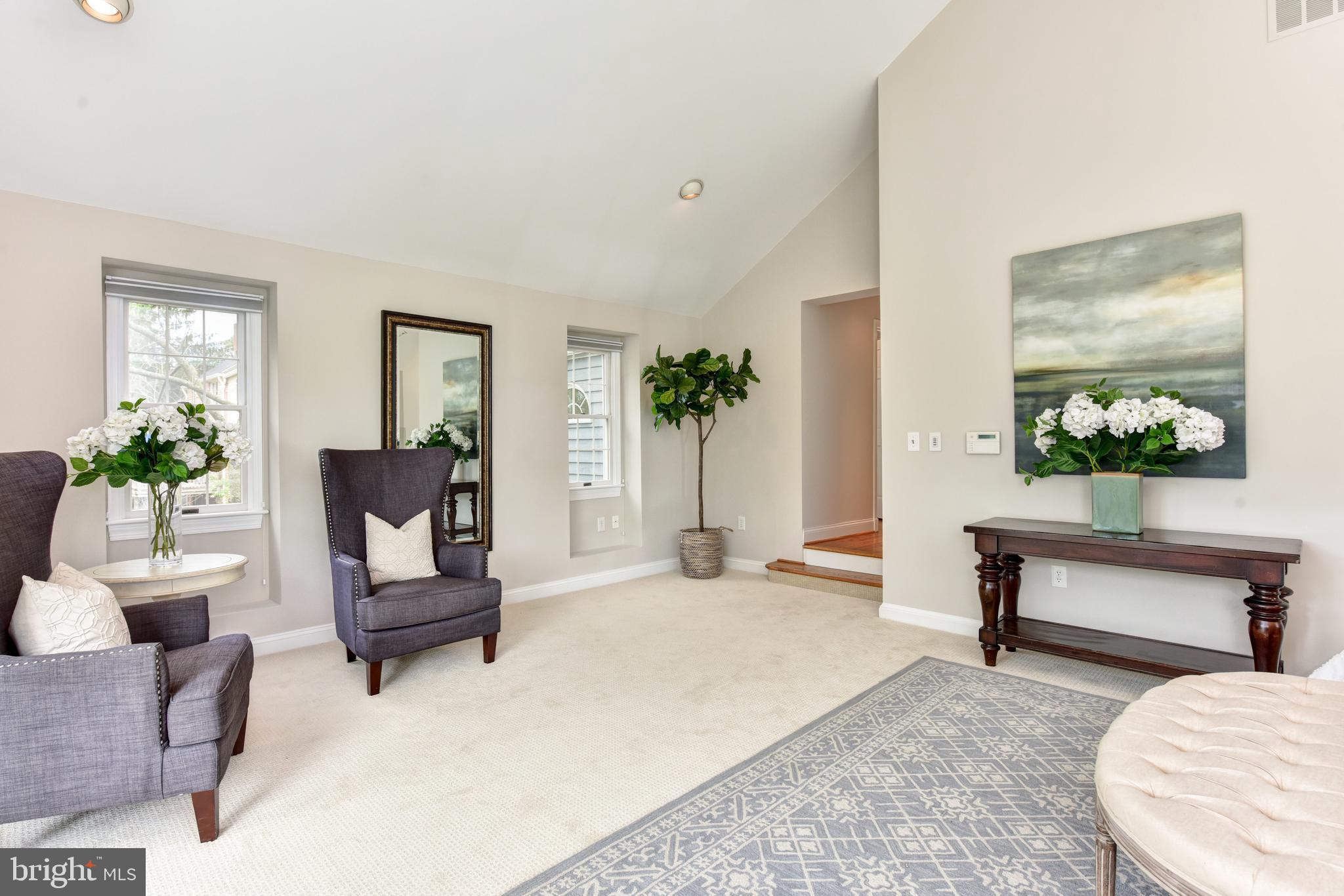 WOODMONT - Residential