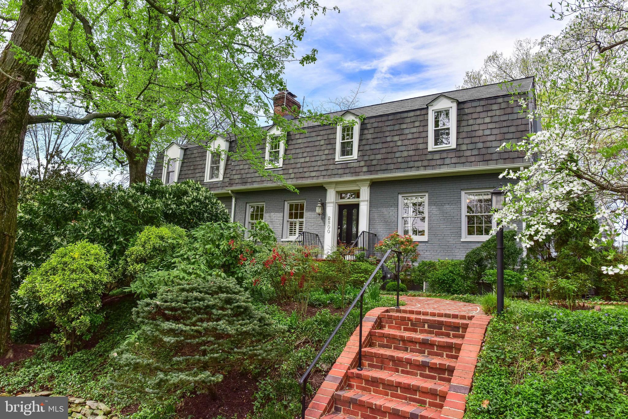 WOODMONT - Residential