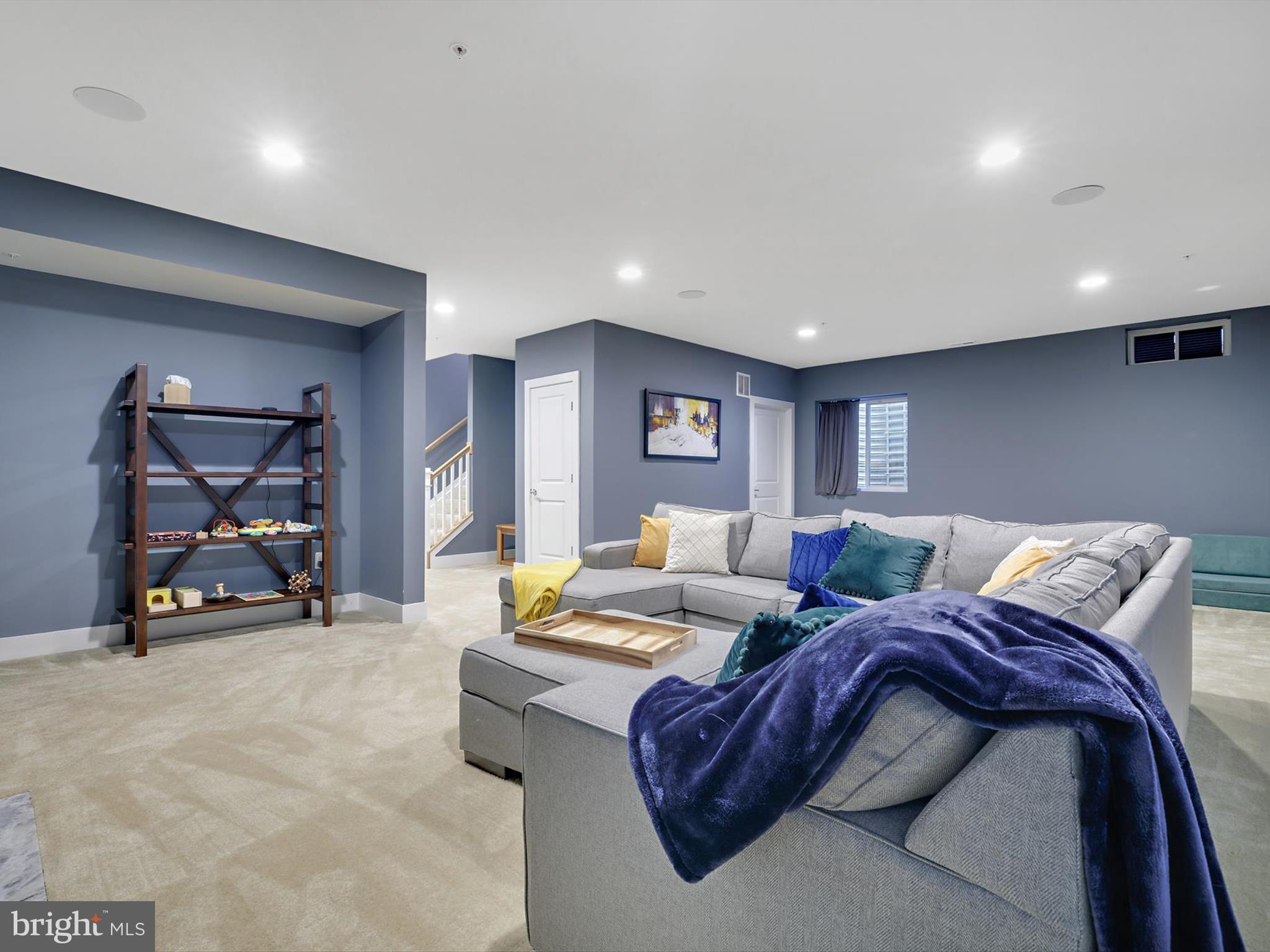 TWO RIVERS - Residential