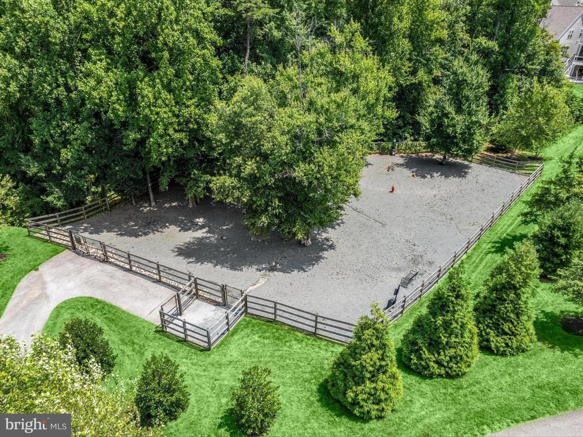 TWO RIVERS - Residential