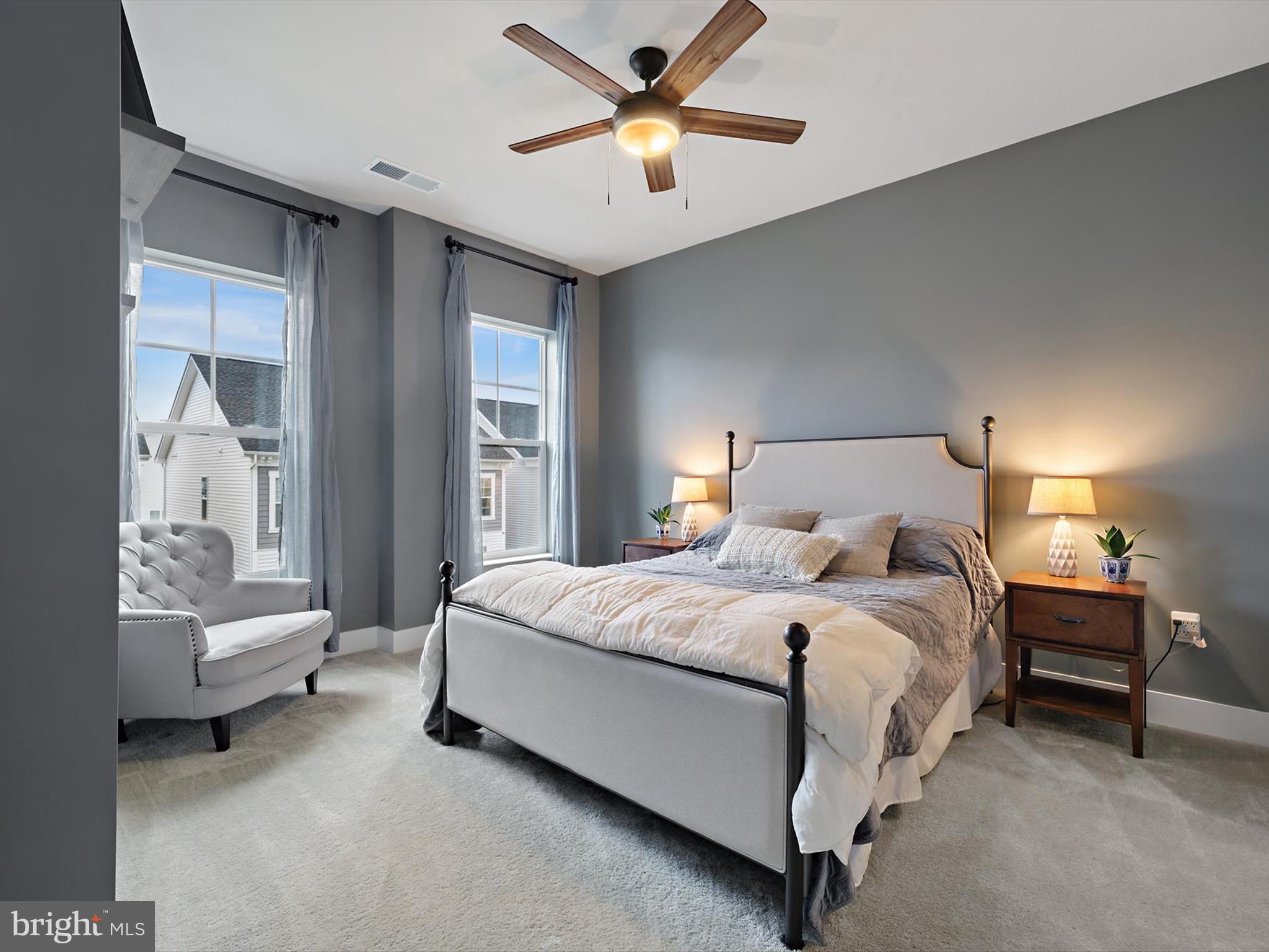 TWO RIVERS - Residential