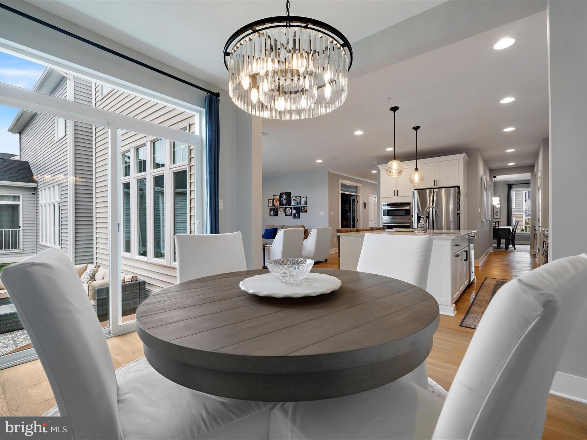 TWO RIVERS - Residential