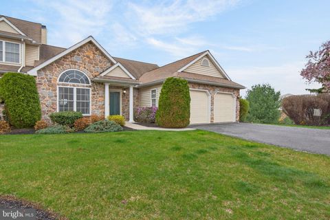 108 FOUNTAIN 5 YORK PA 17402