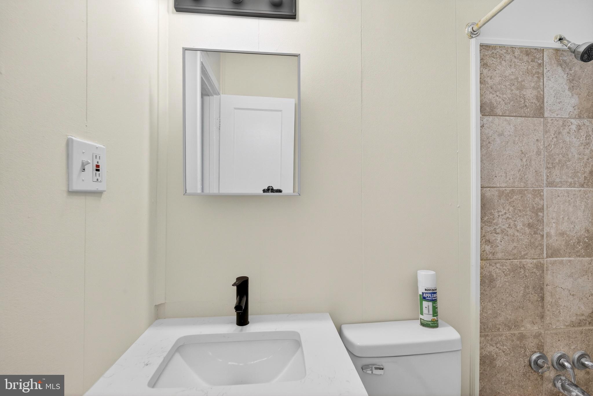 CARLSON SPRINGS - Residential