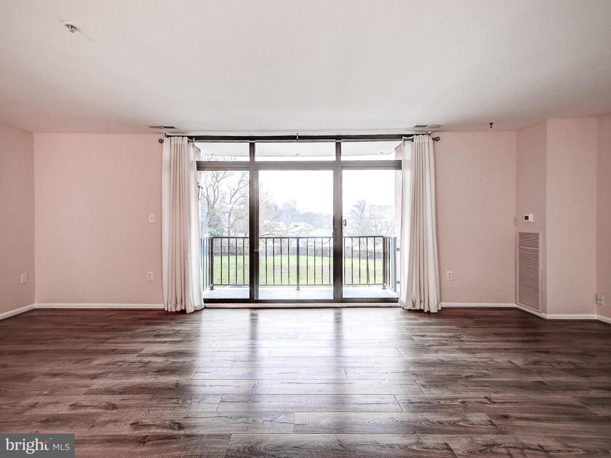 DULANEY TOWERS - Residential