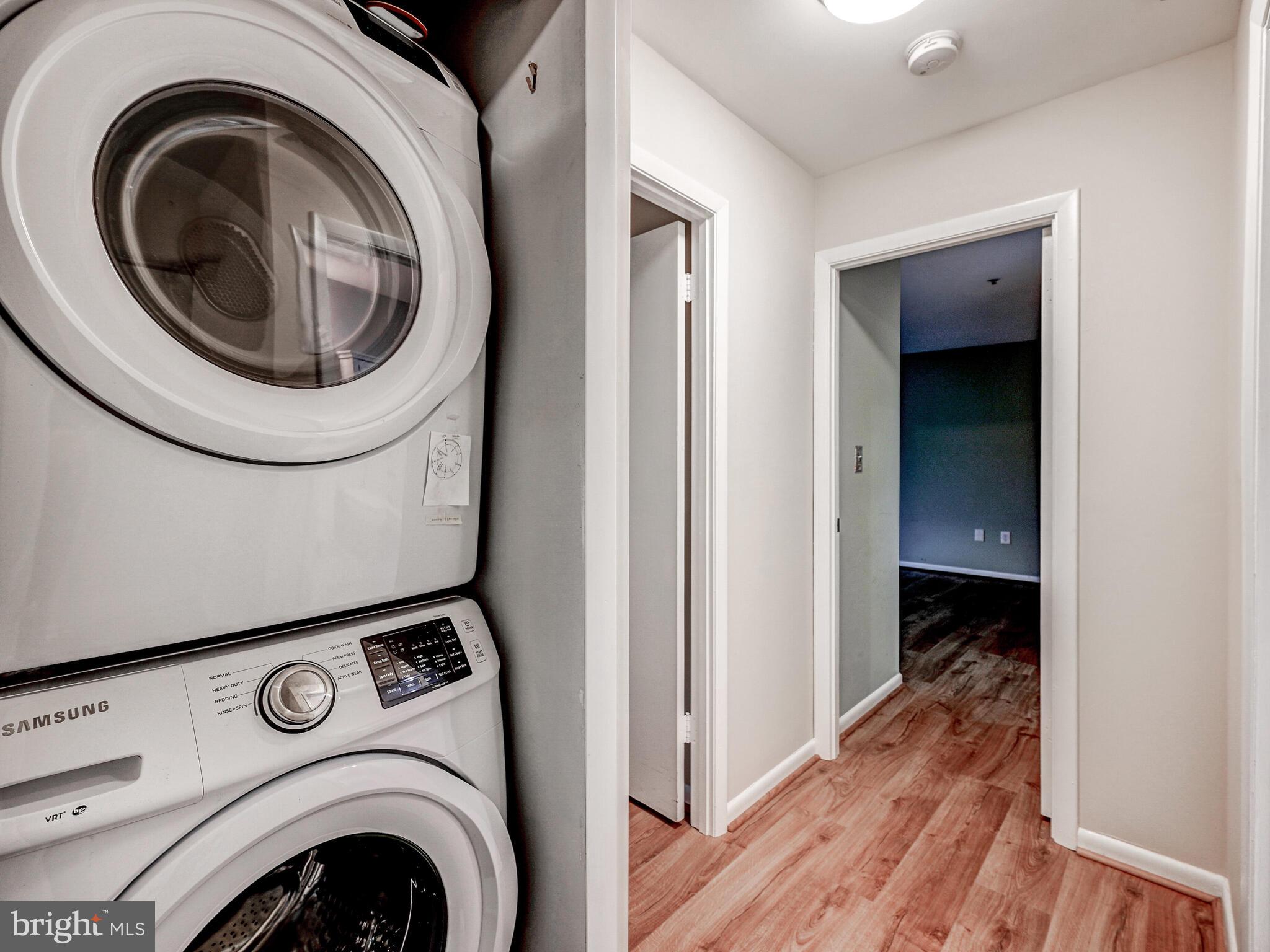 DULANEY TOWERS - Residential