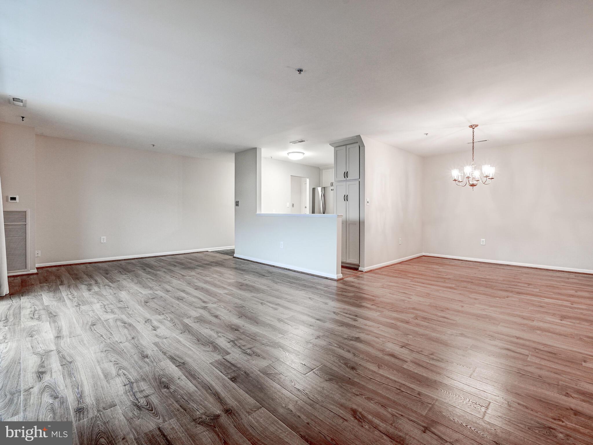 DULANEY TOWERS - Residential