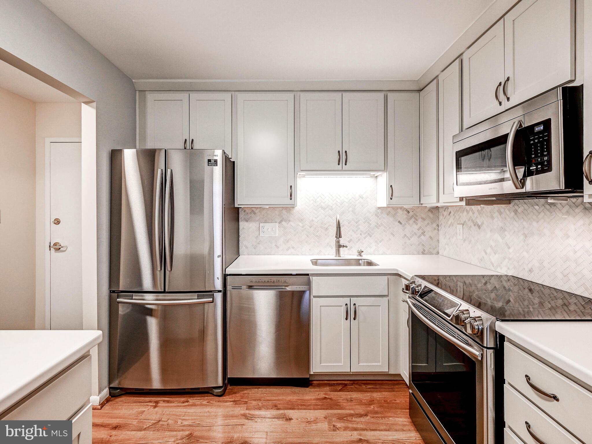 DULANEY TOWERS - Residential