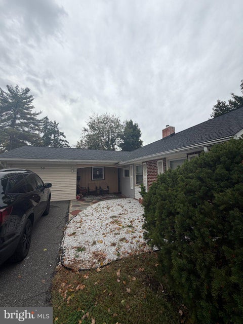 Photo of WILLINGBORO, NJ 08046 (MLS # NJBL2122936)