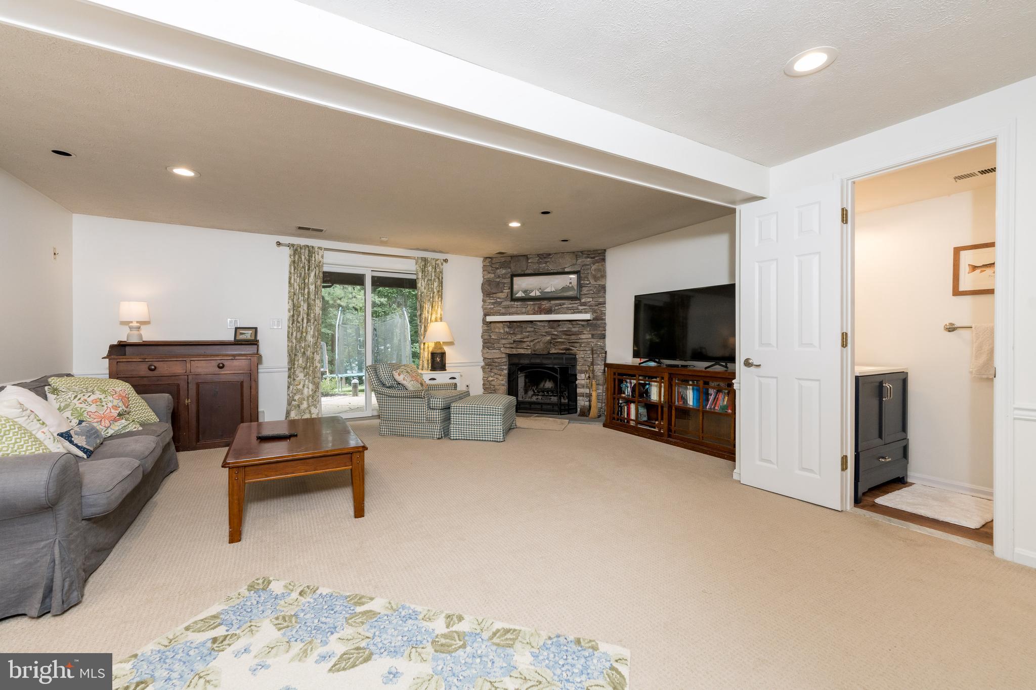 MAYS CHAPEL VILLAGE - Residential