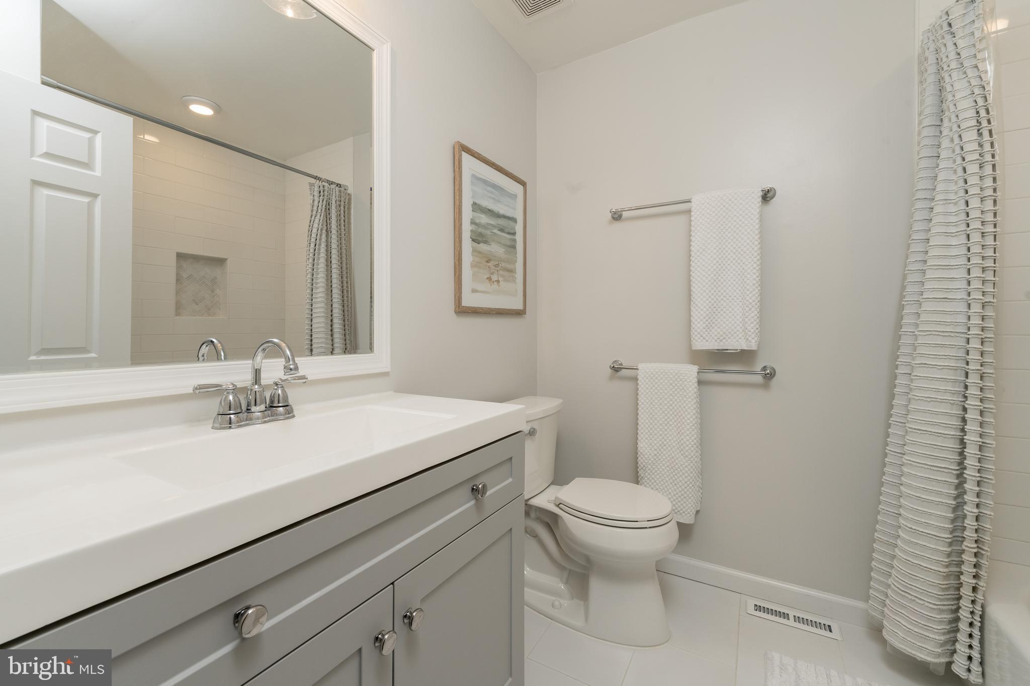 MAYS CHAPEL VILLAGE - Residential