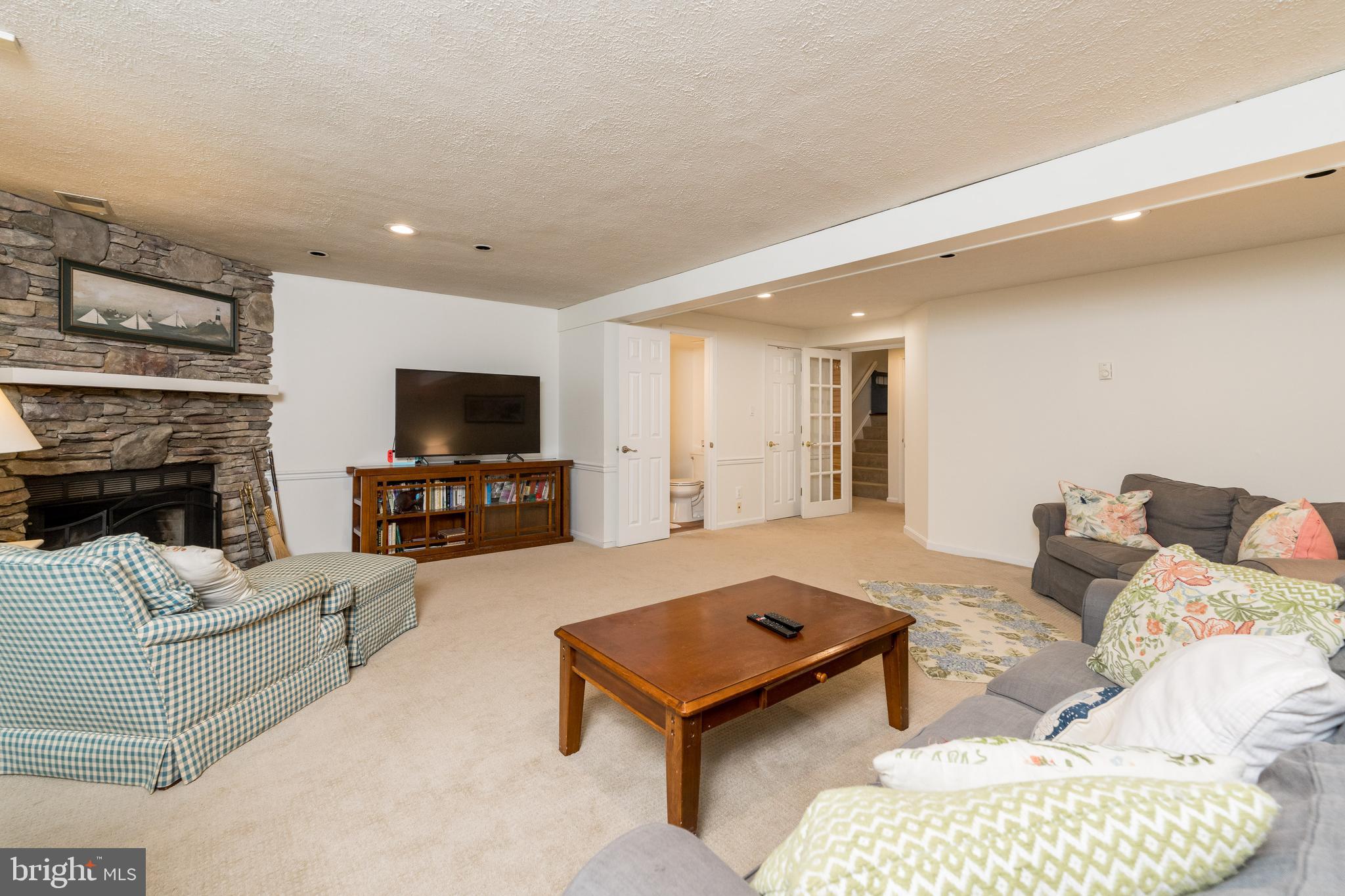 MAYS CHAPEL VILLAGE - Residential