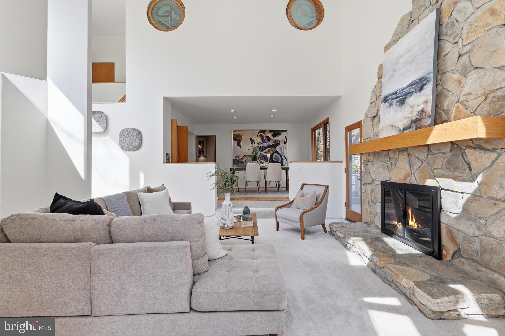 RESTON - Residential