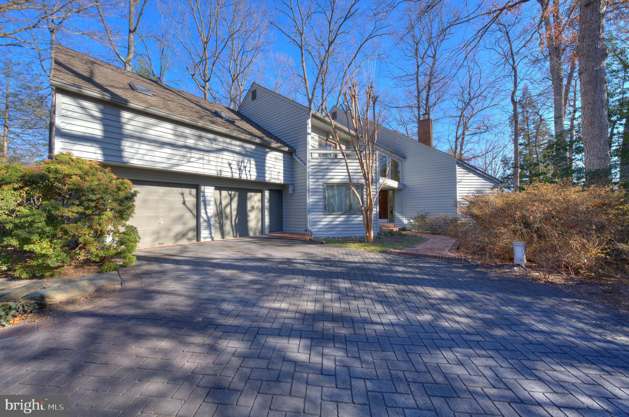 11574 LAKE NEWPORT ROAD