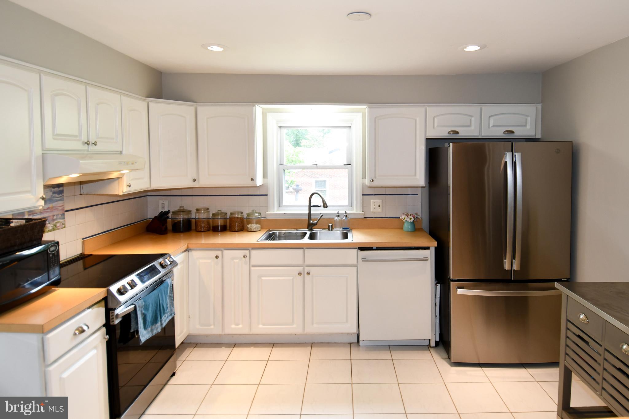 BROOKLAND ESTATES - Residential