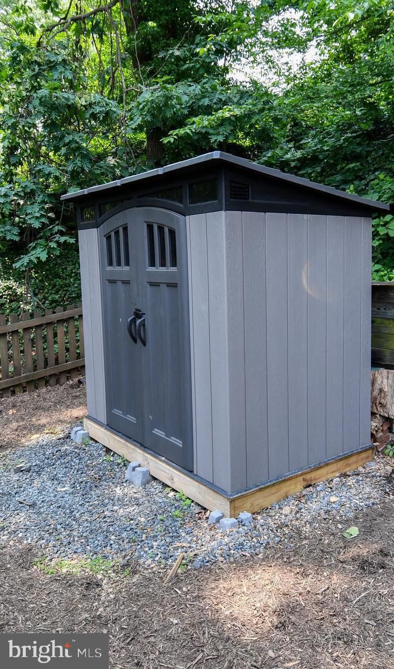 BROOKLAND ESTATES - Residential