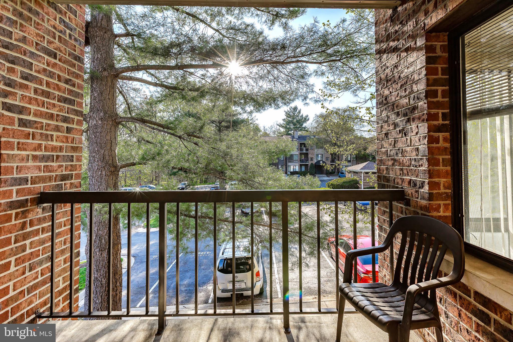 FARMINGDALE - Residential