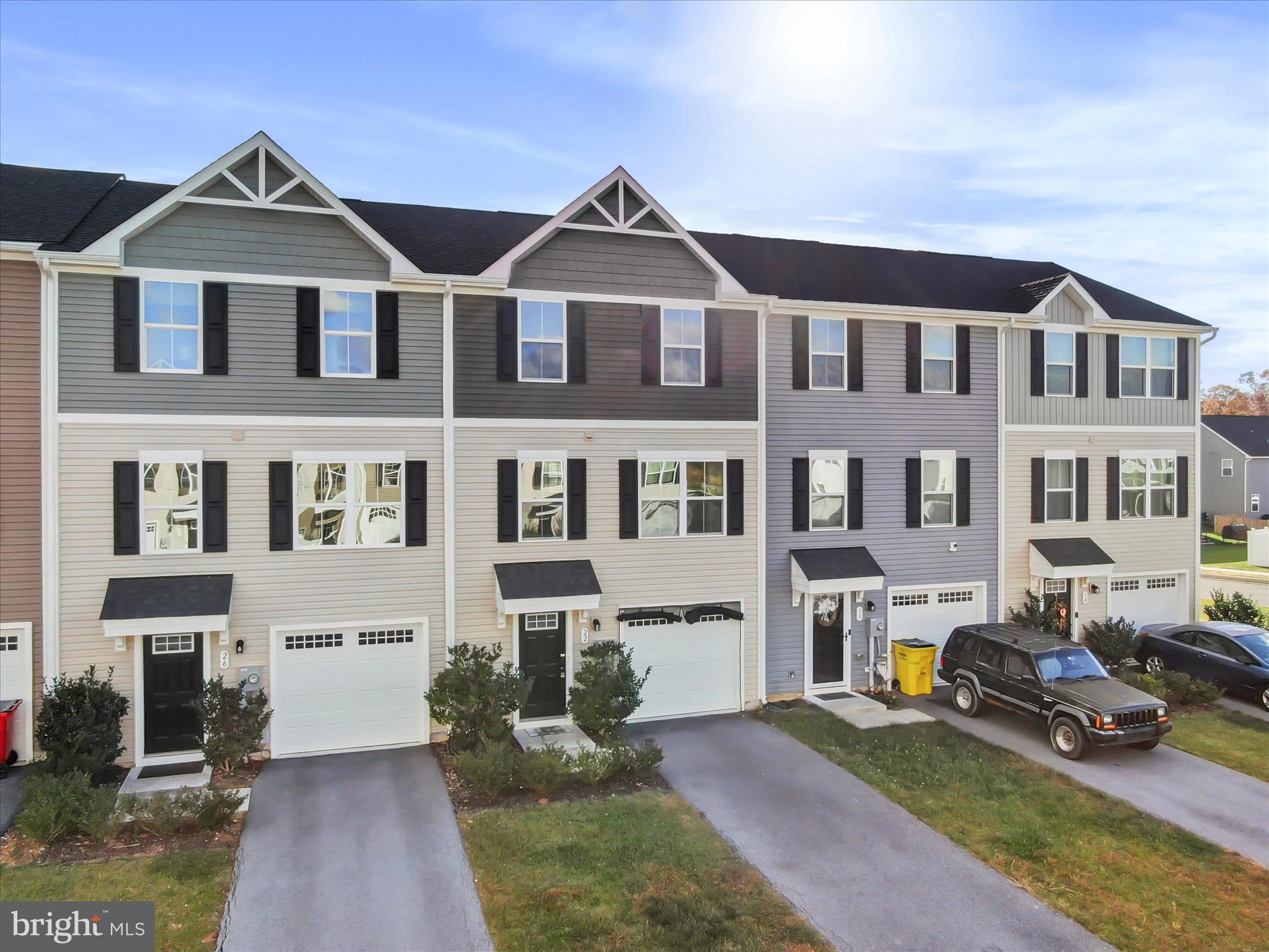 THE LAKES AT MARTINSBURG - Residential