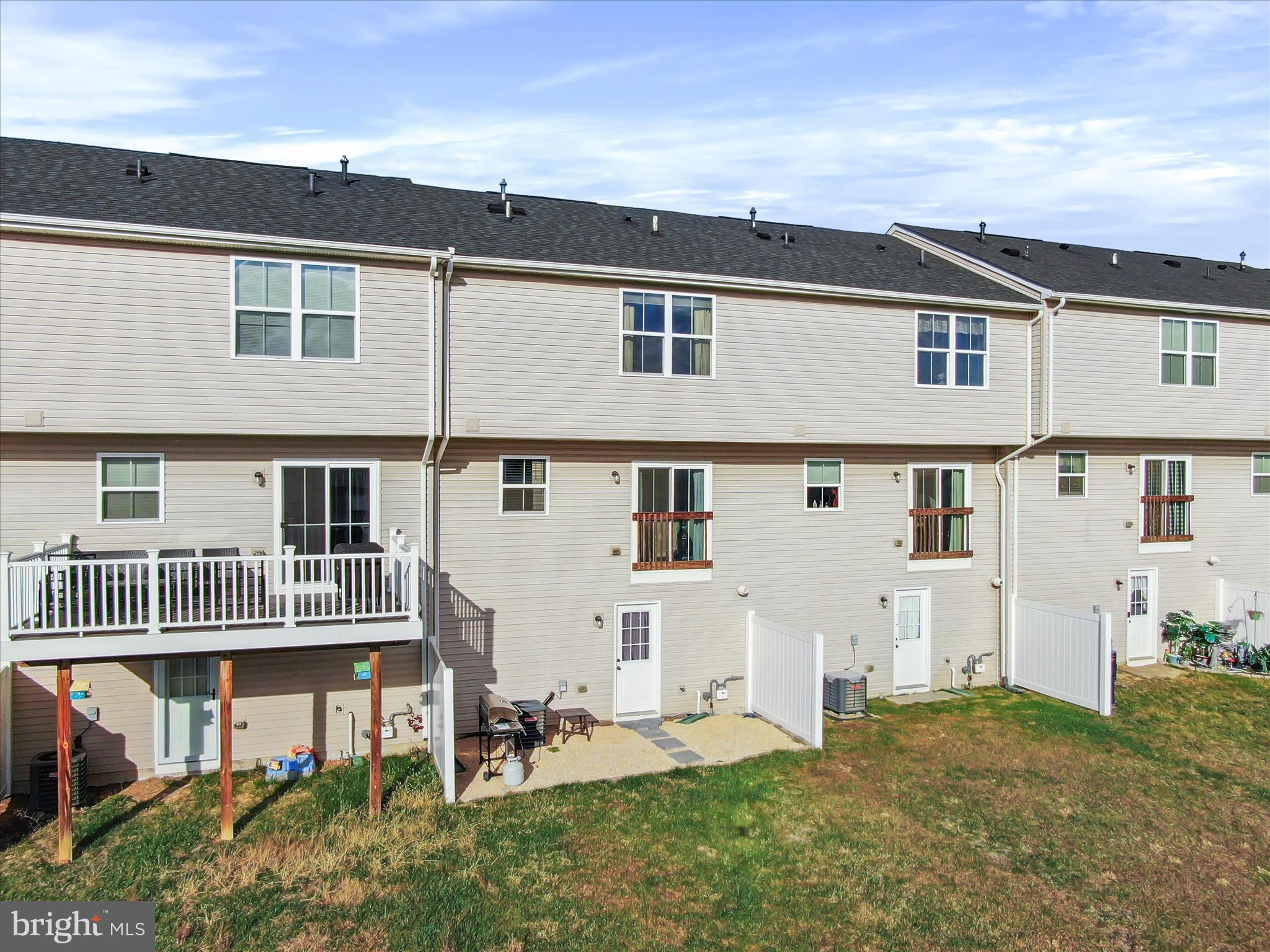 THE LAKES AT MARTINSBURG - Residential