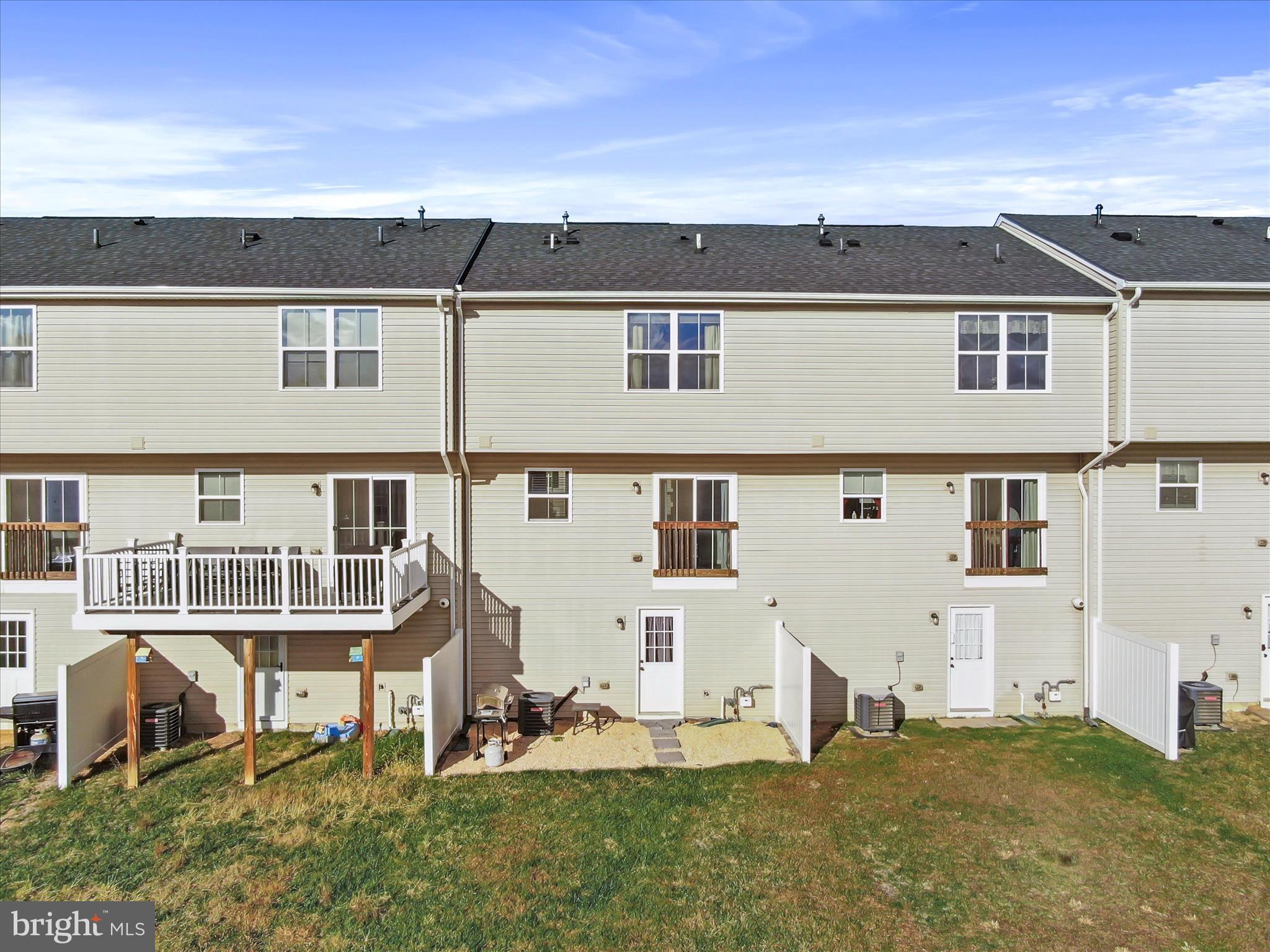 THE LAKES AT MARTINSBURG - Residential