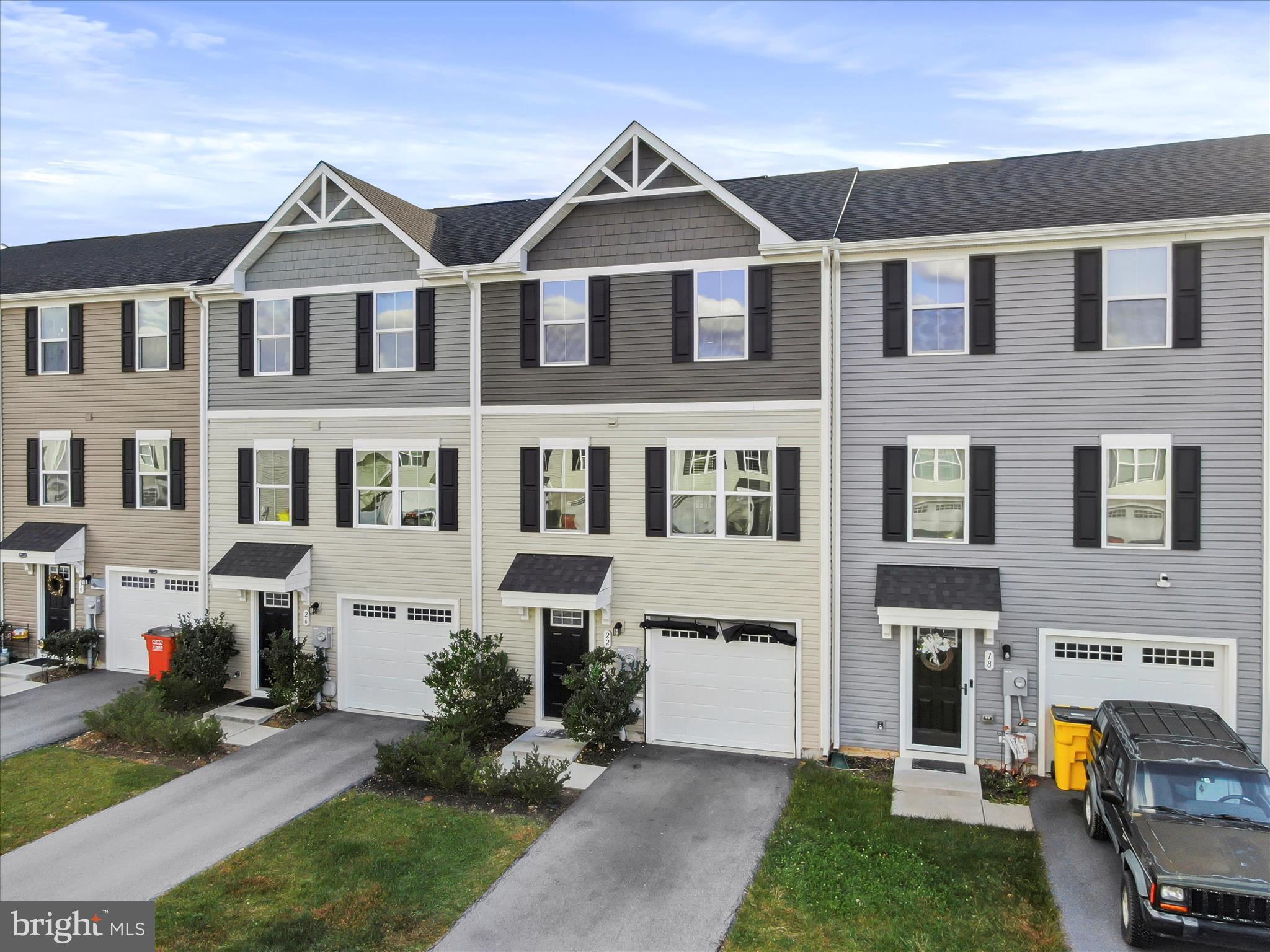 THE LAKES AT MARTINSBURG - Residential