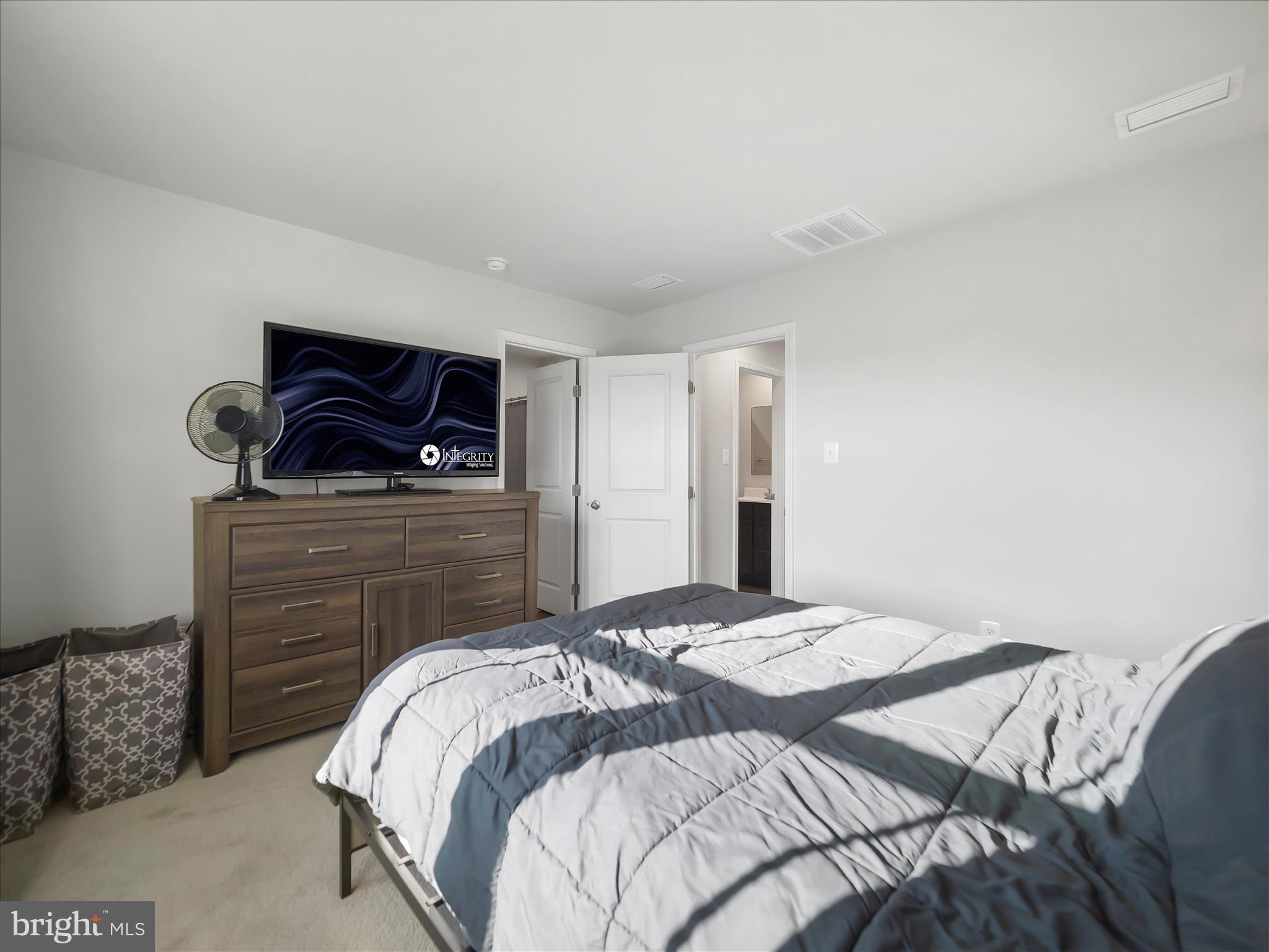 THE LAKES AT MARTINSBURG - Residential