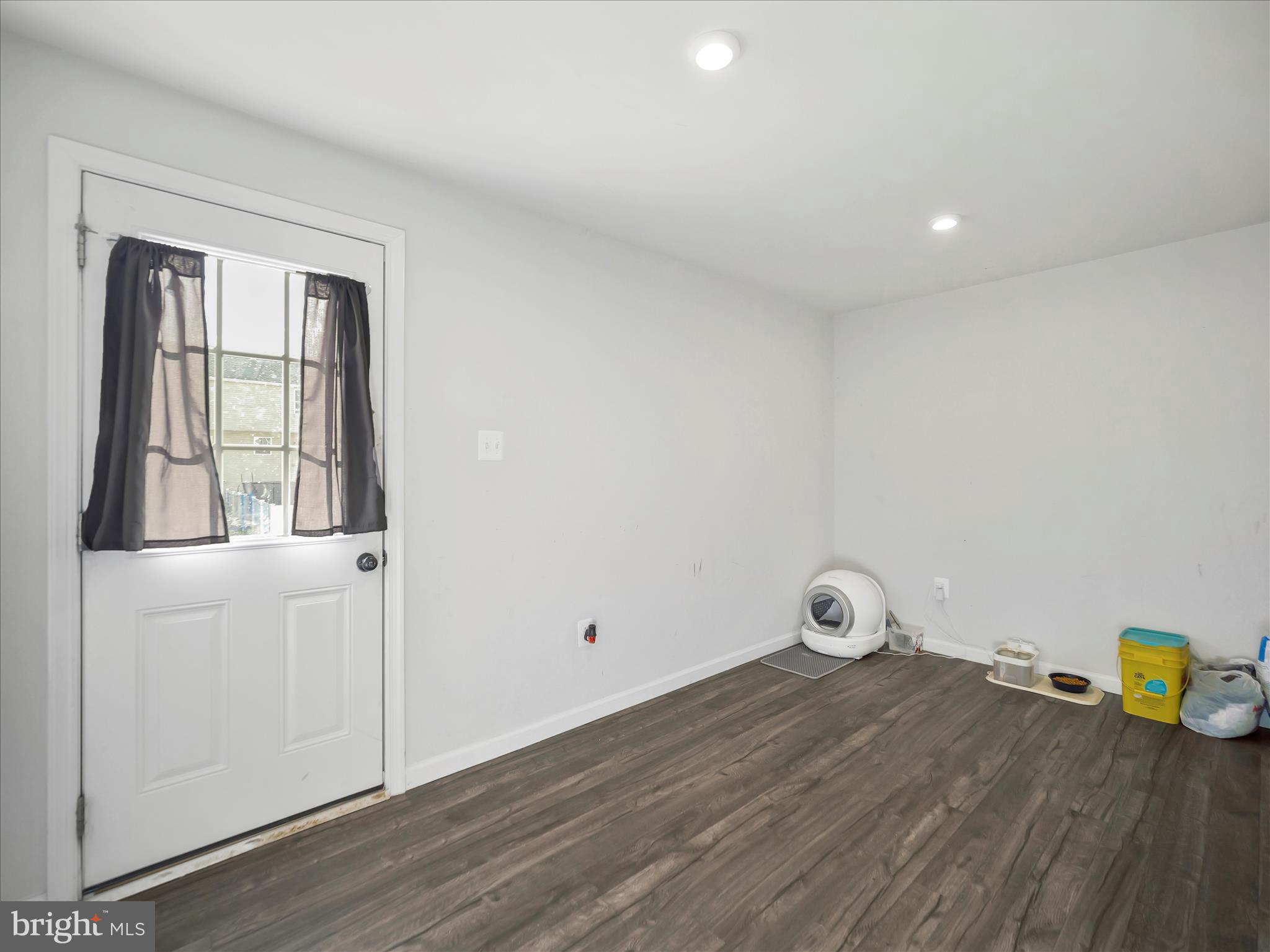 THE LAKES AT MARTINSBURG - Residential