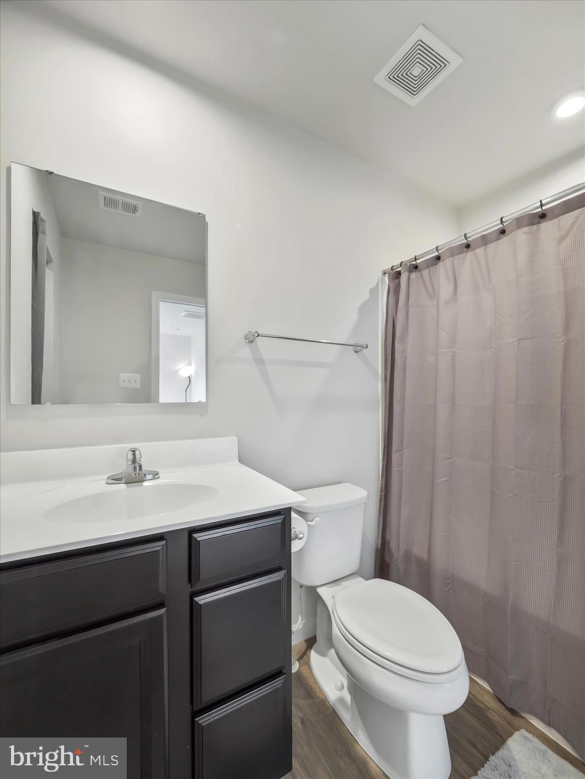 THE LAKES AT MARTINSBURG - Residential