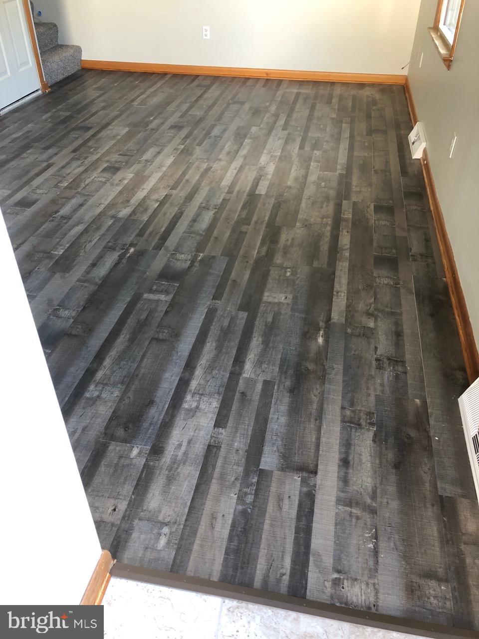 NORTH END - Residential Lease