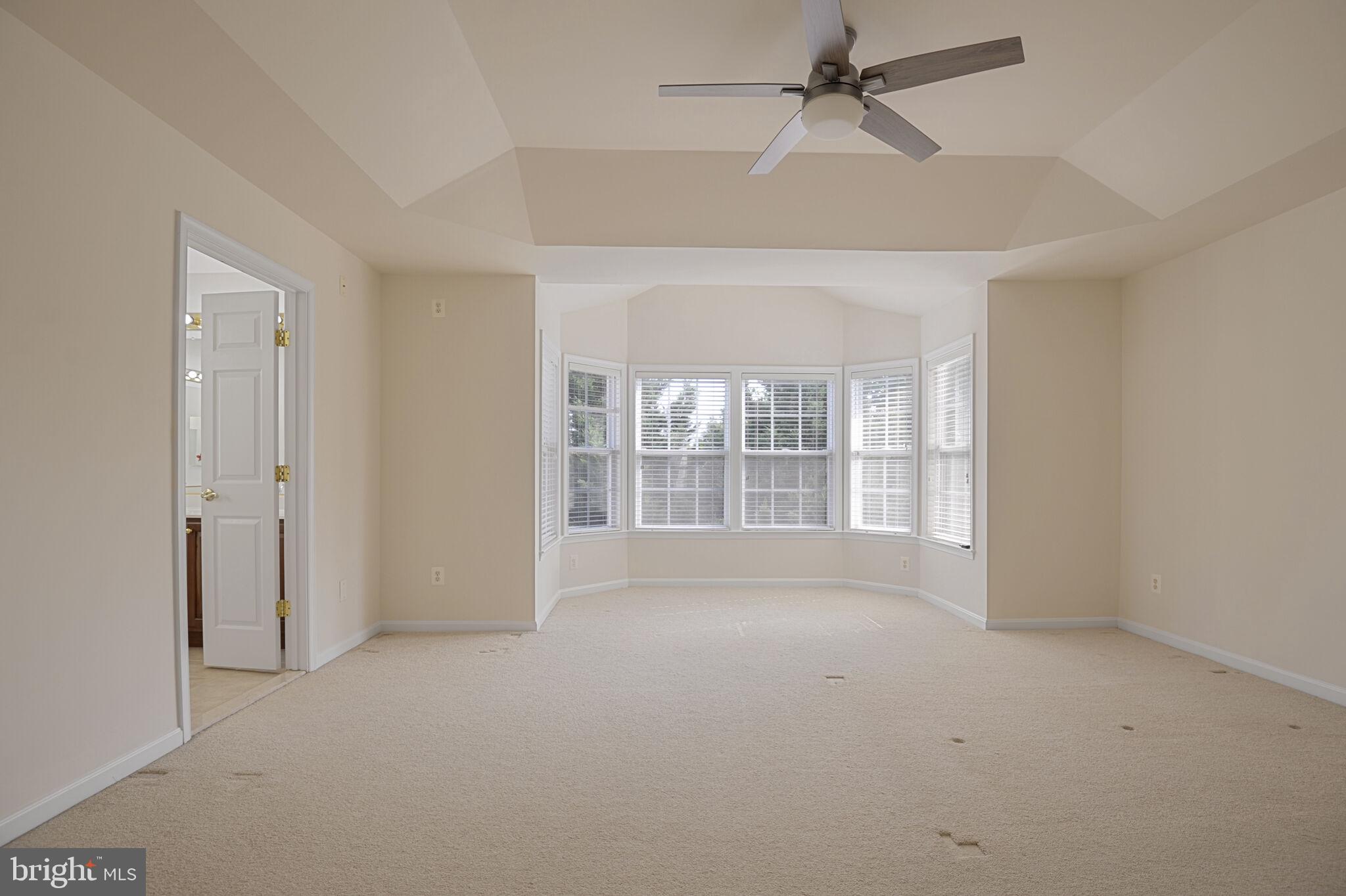 POTOMAC LAKES - Residential