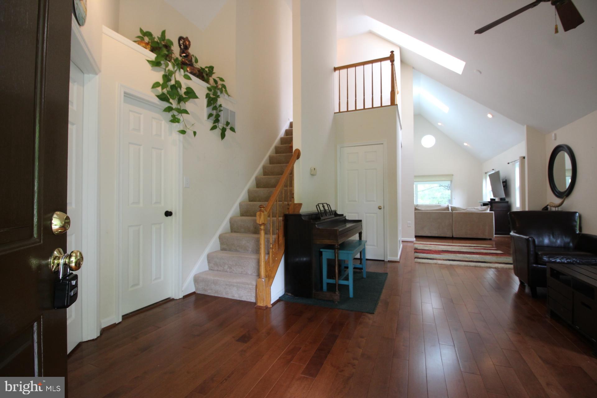 CHANTILLY HIGHLANDS - Residential Lease